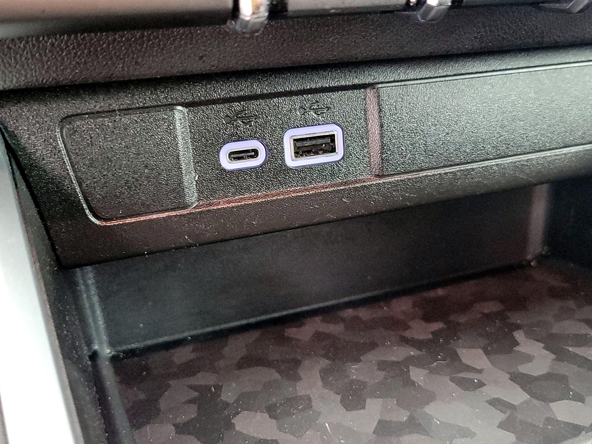 Thumbnail: 2024 Chevrolet Colorado - 19