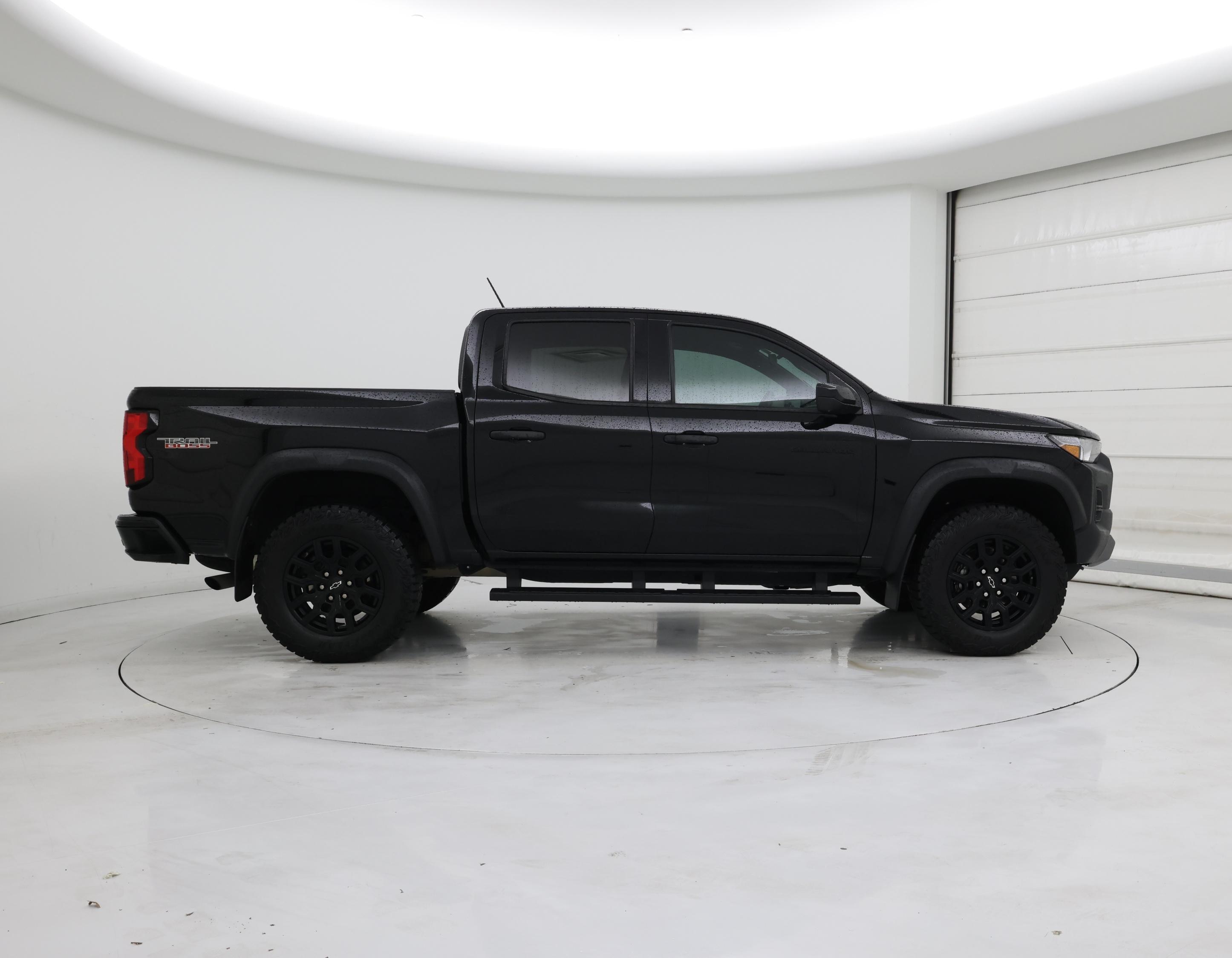 Thumbnail: 2024 Chevrolet Colorado - 7