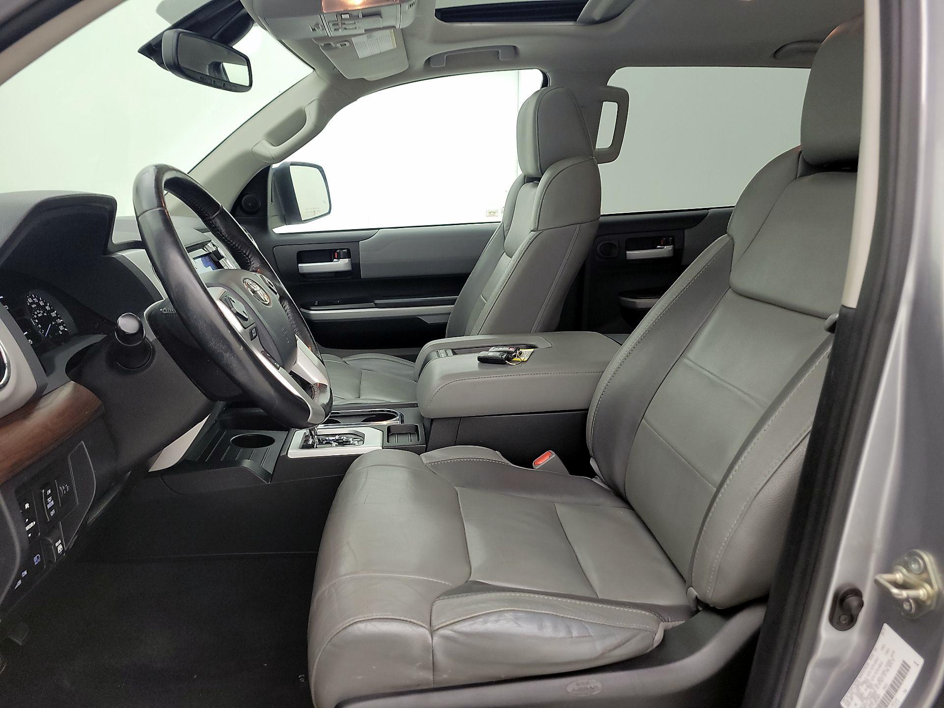 Thumbnail: 2020 Toyota Tundra - 11