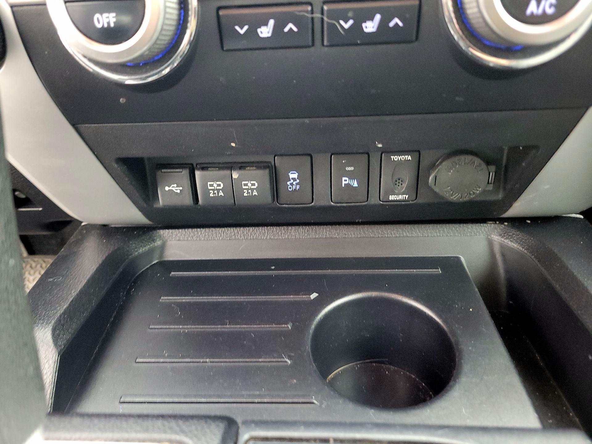 Thumbnail: 2020 Toyota Tundra - 19