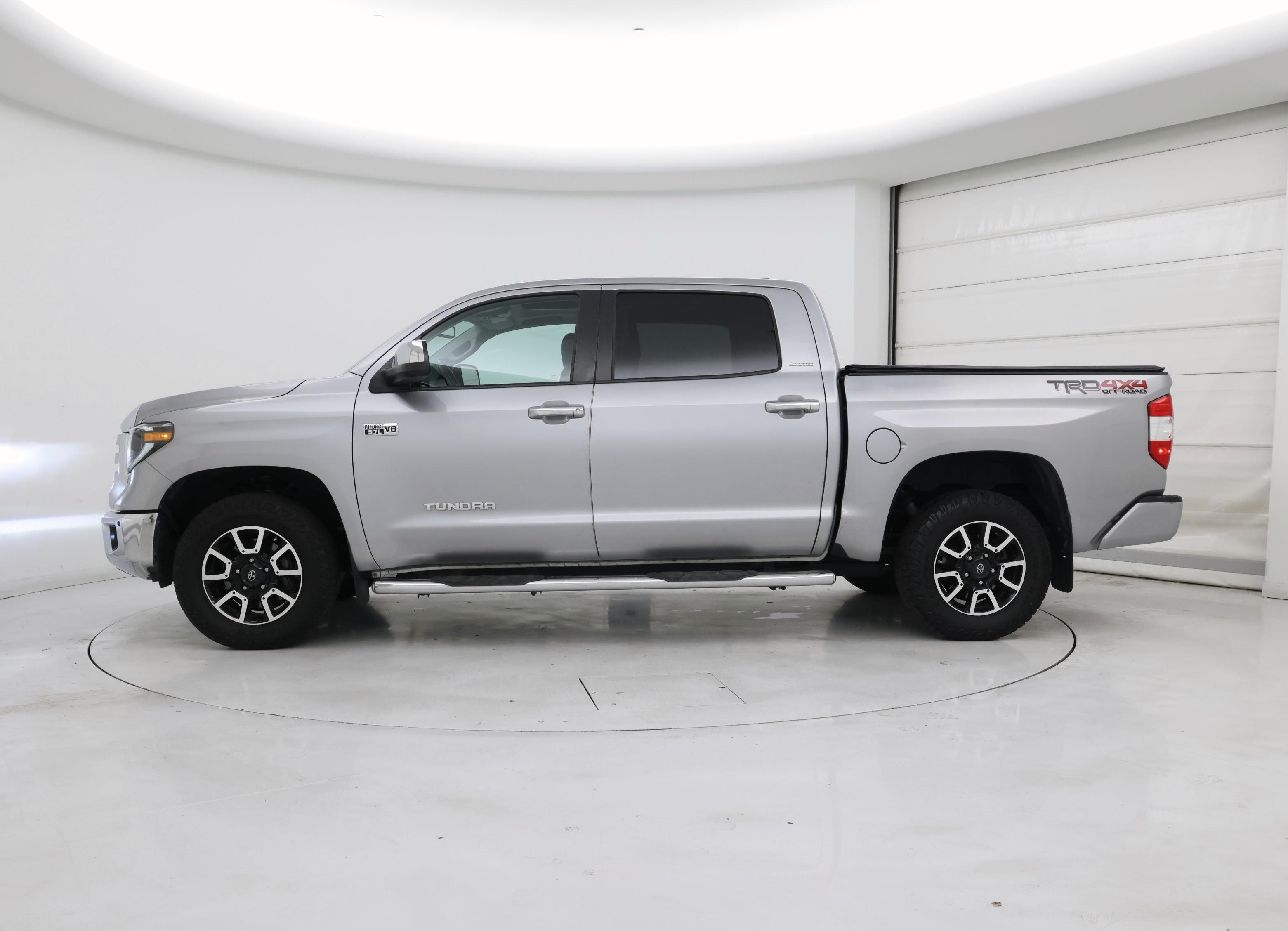 Thumbnail: 2020 Toyota Tundra - 3