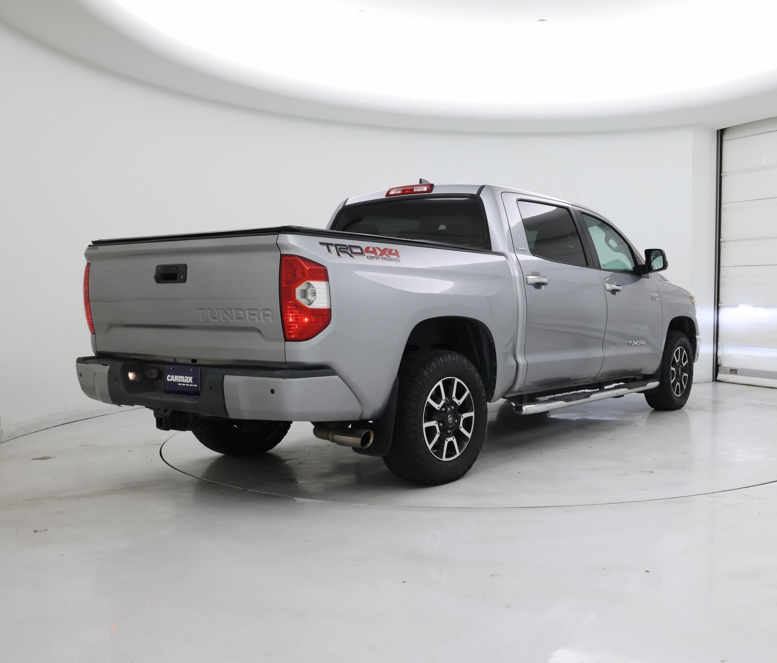 Thumbnail: 2020 Toyota Tundra - 8