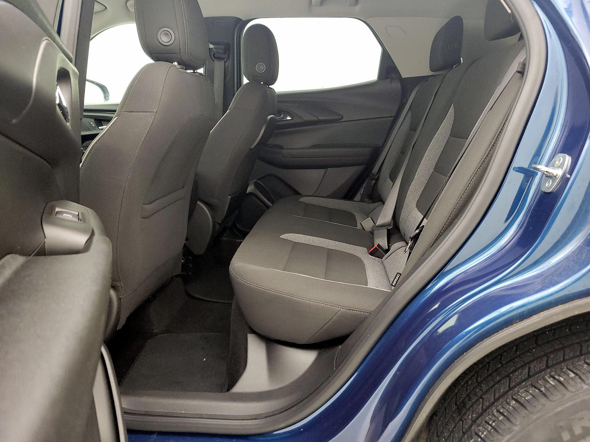 Thumbnail: 2021 Chevrolet TrailBlazer - 10