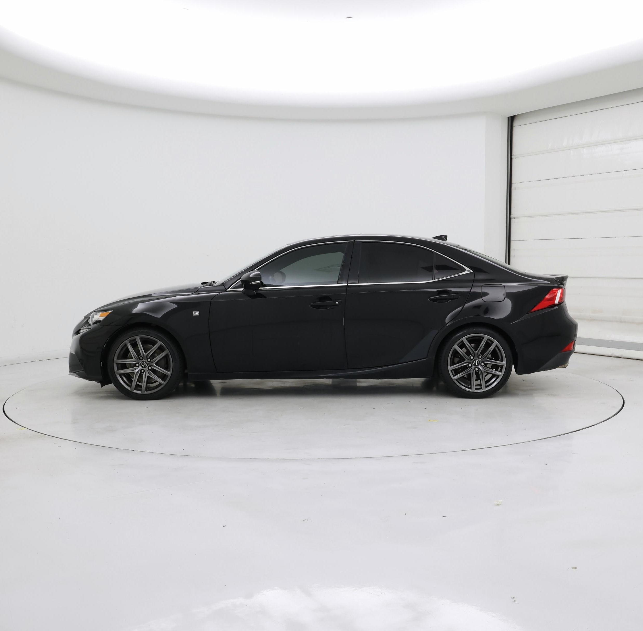 Thumbnail: 2016 Lexus IS - 3