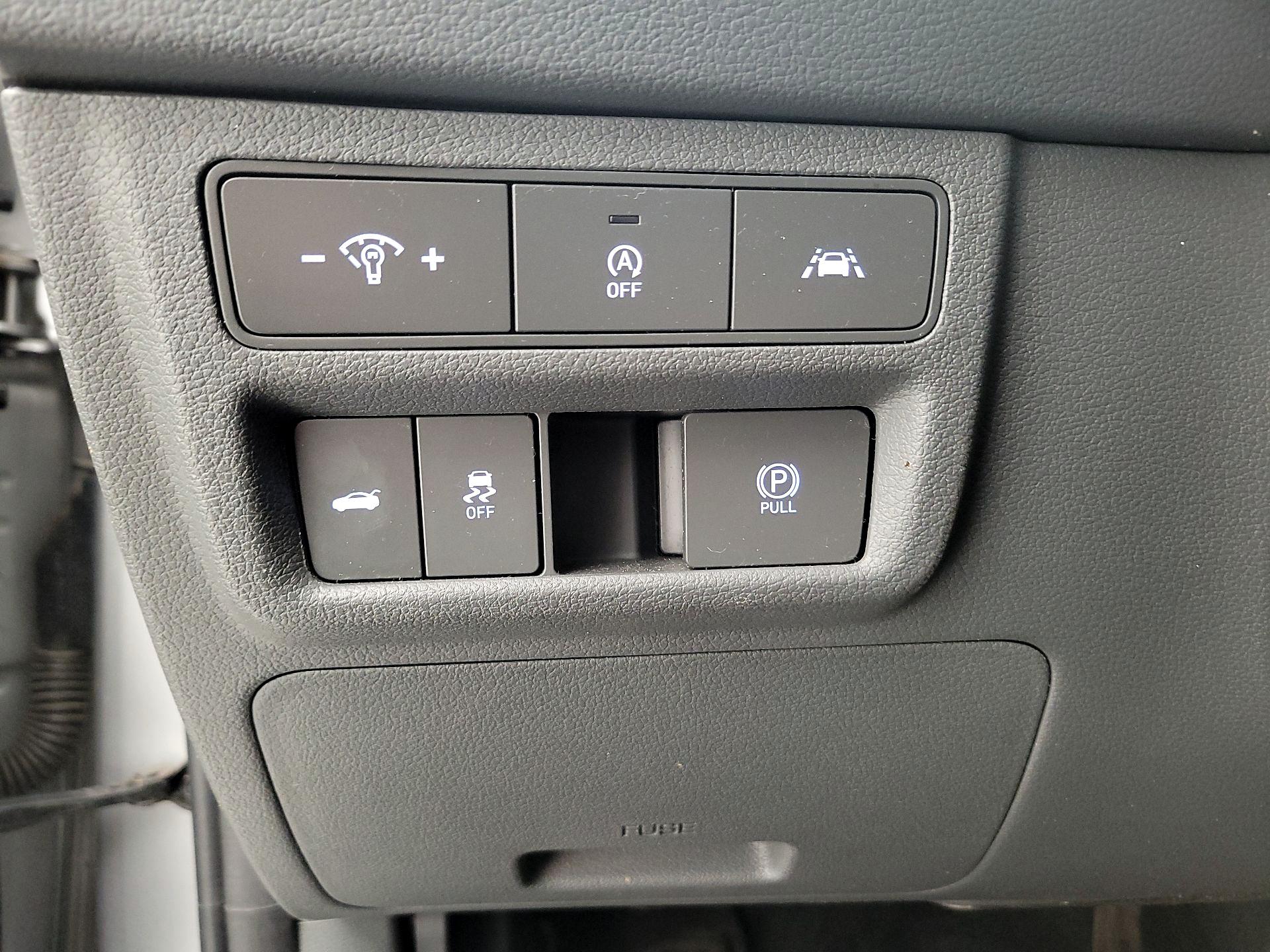 Thumbnail: 2020 Hyundai Sonata - 13