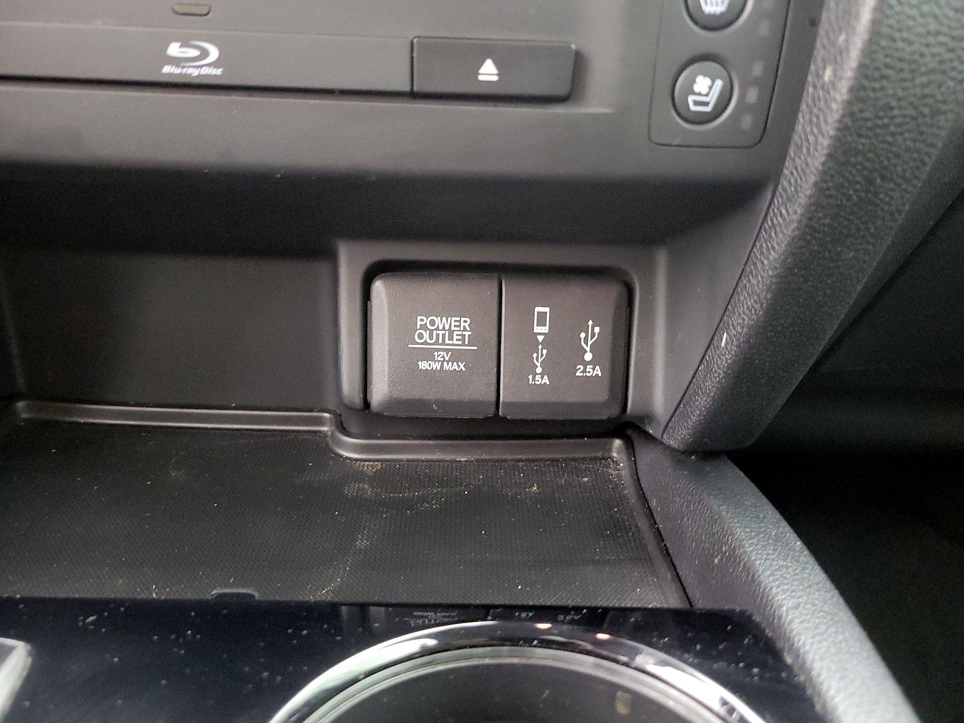 Thumbnail: 2018 Honda Pilot - 19