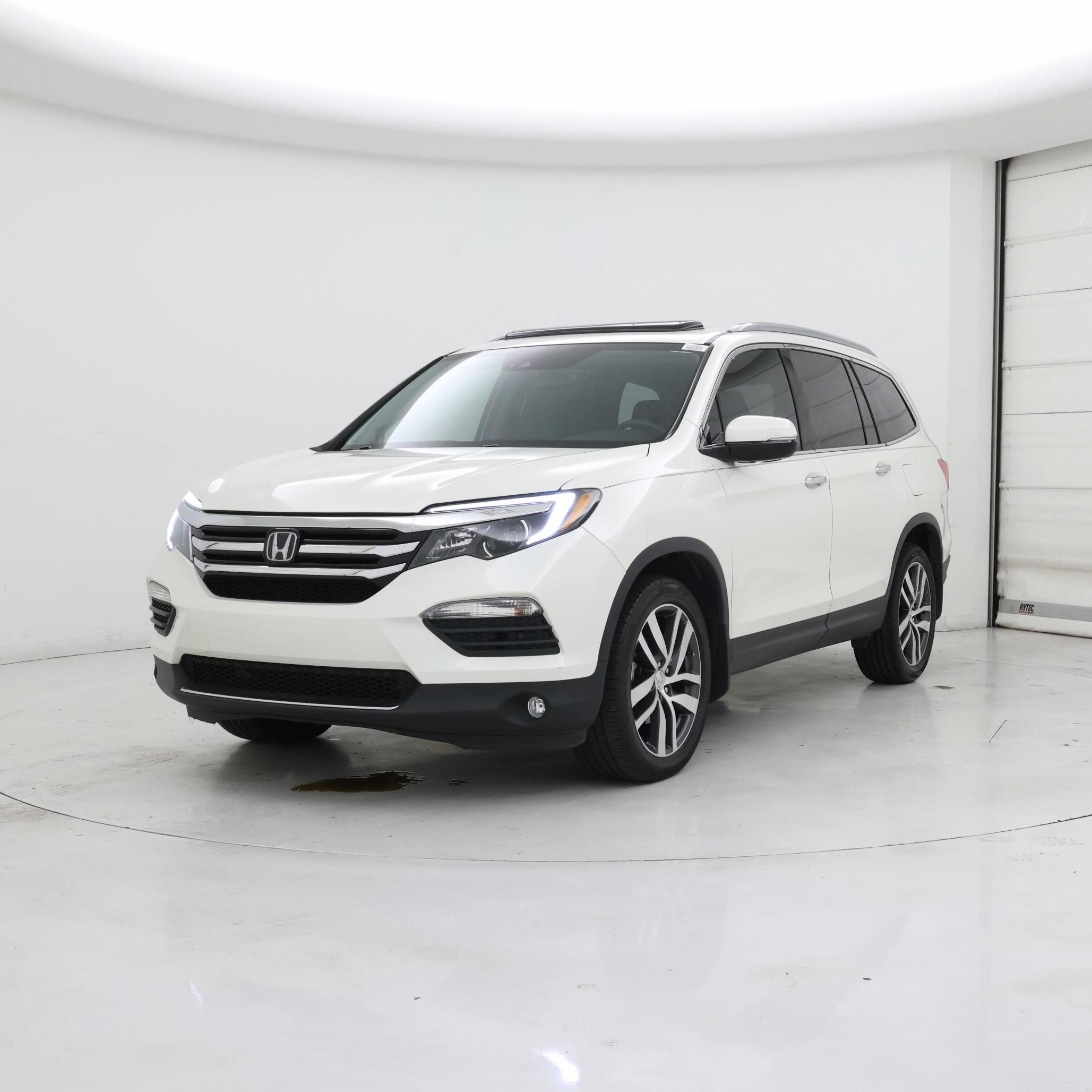 Thumbnail: 2018 Honda Pilot - 4