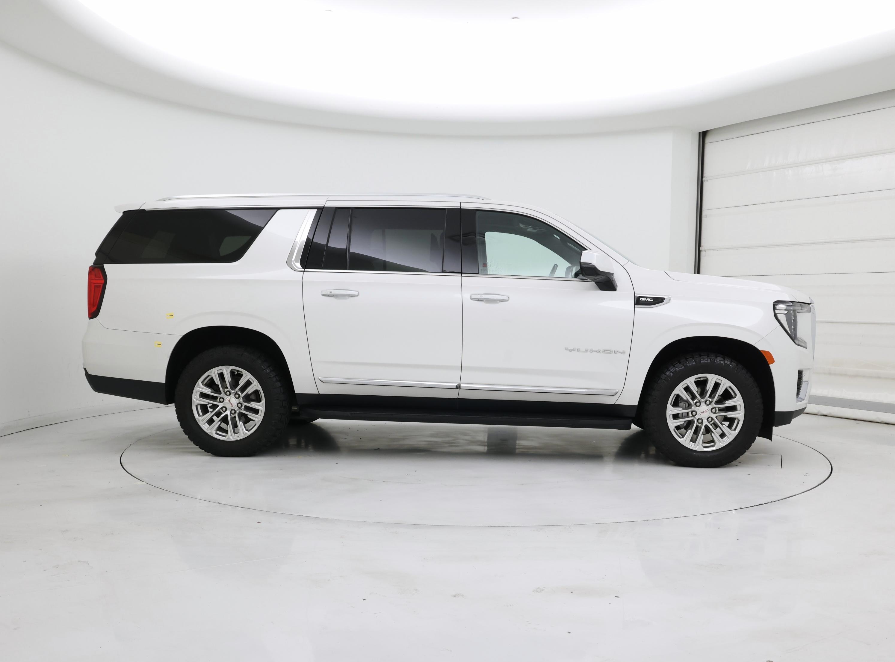 Thumbnail: 2021 GMC Yukon XL - 7