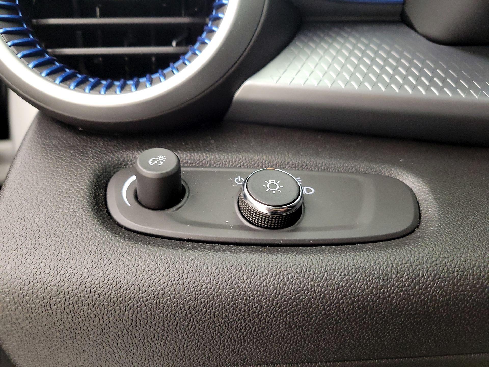 Thumbnail: 2024 Chevrolet Trax - 13