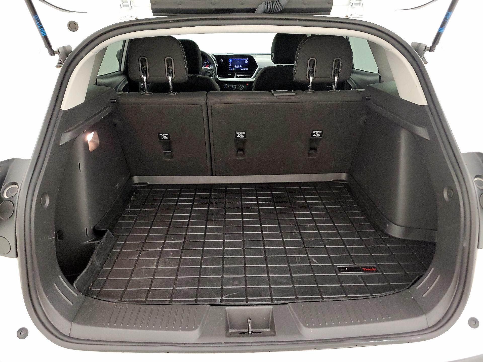 Thumbnail: 2024 Chevrolet Trax - 20