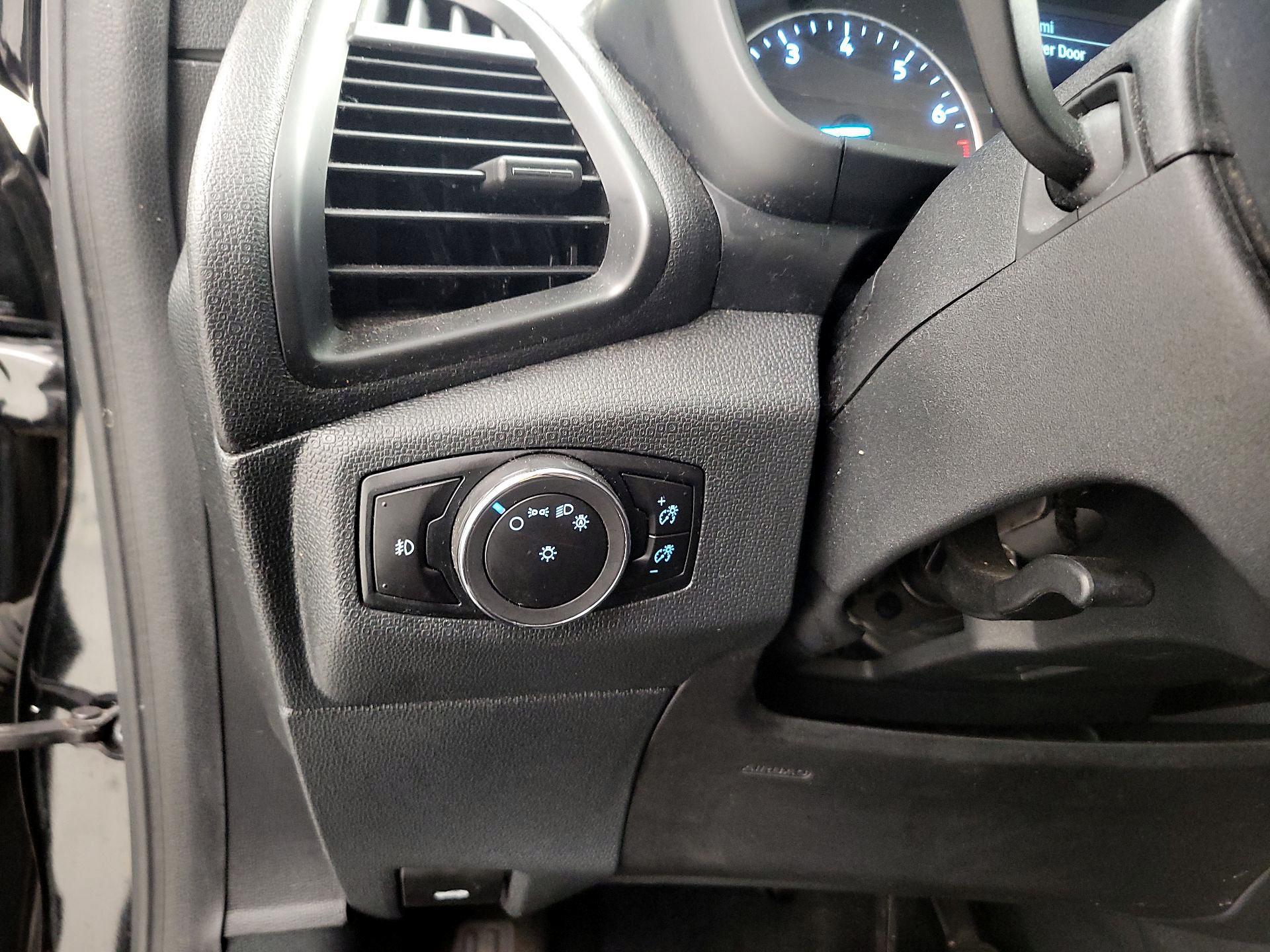 Thumbnail: 2019 Ford EcoSport - 11