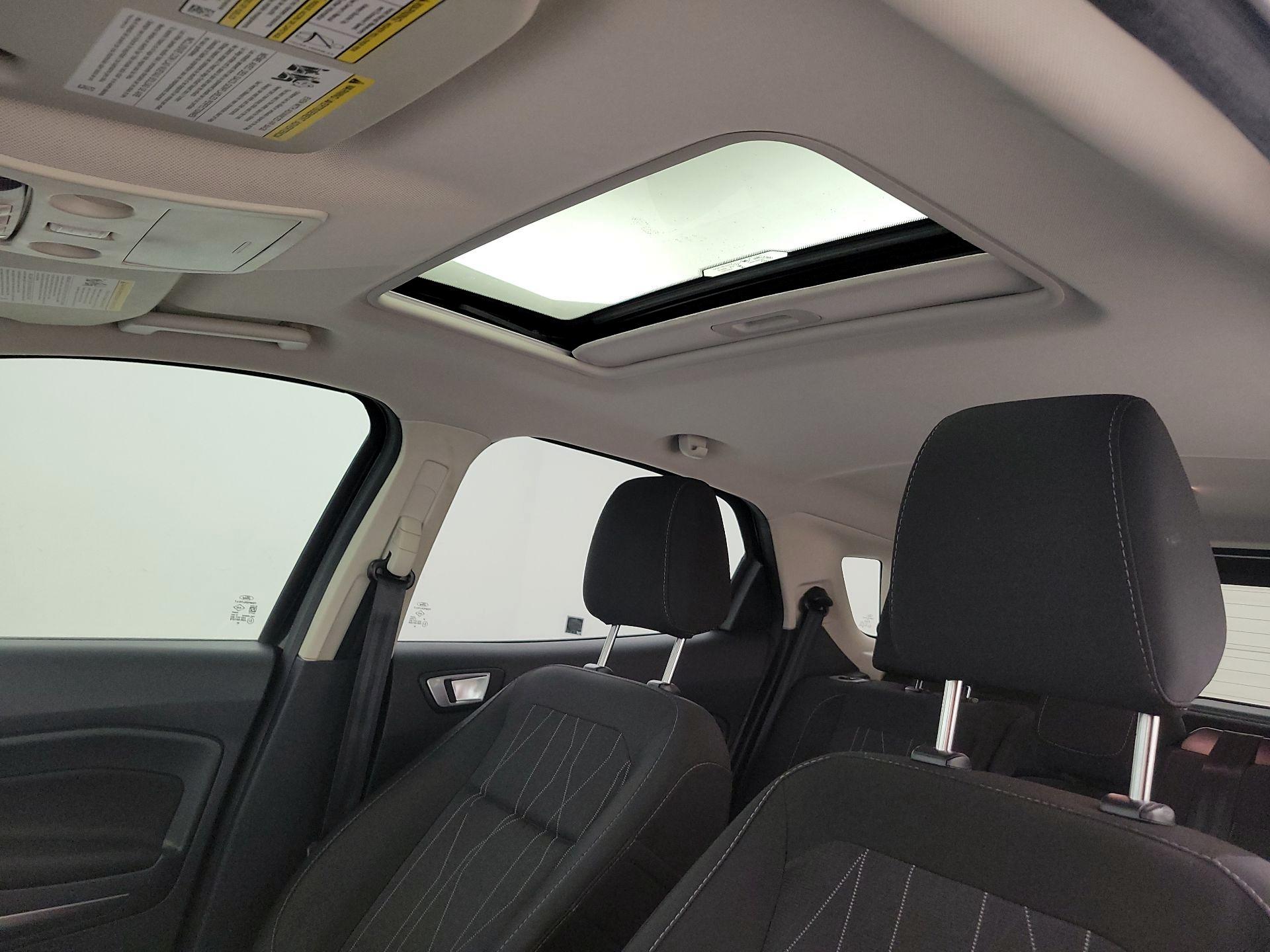 Thumbnail: 2019 Ford EcoSport - 17