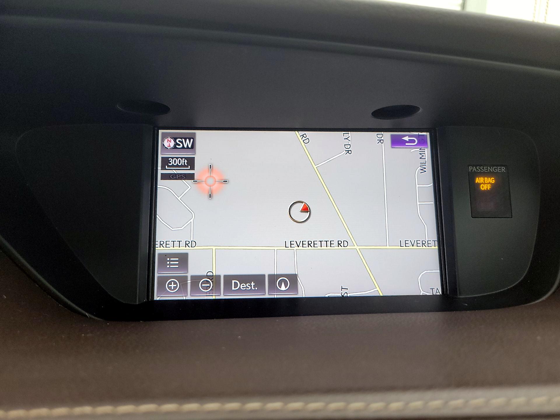 Thumbnail: 2018 Lexus ES - 14