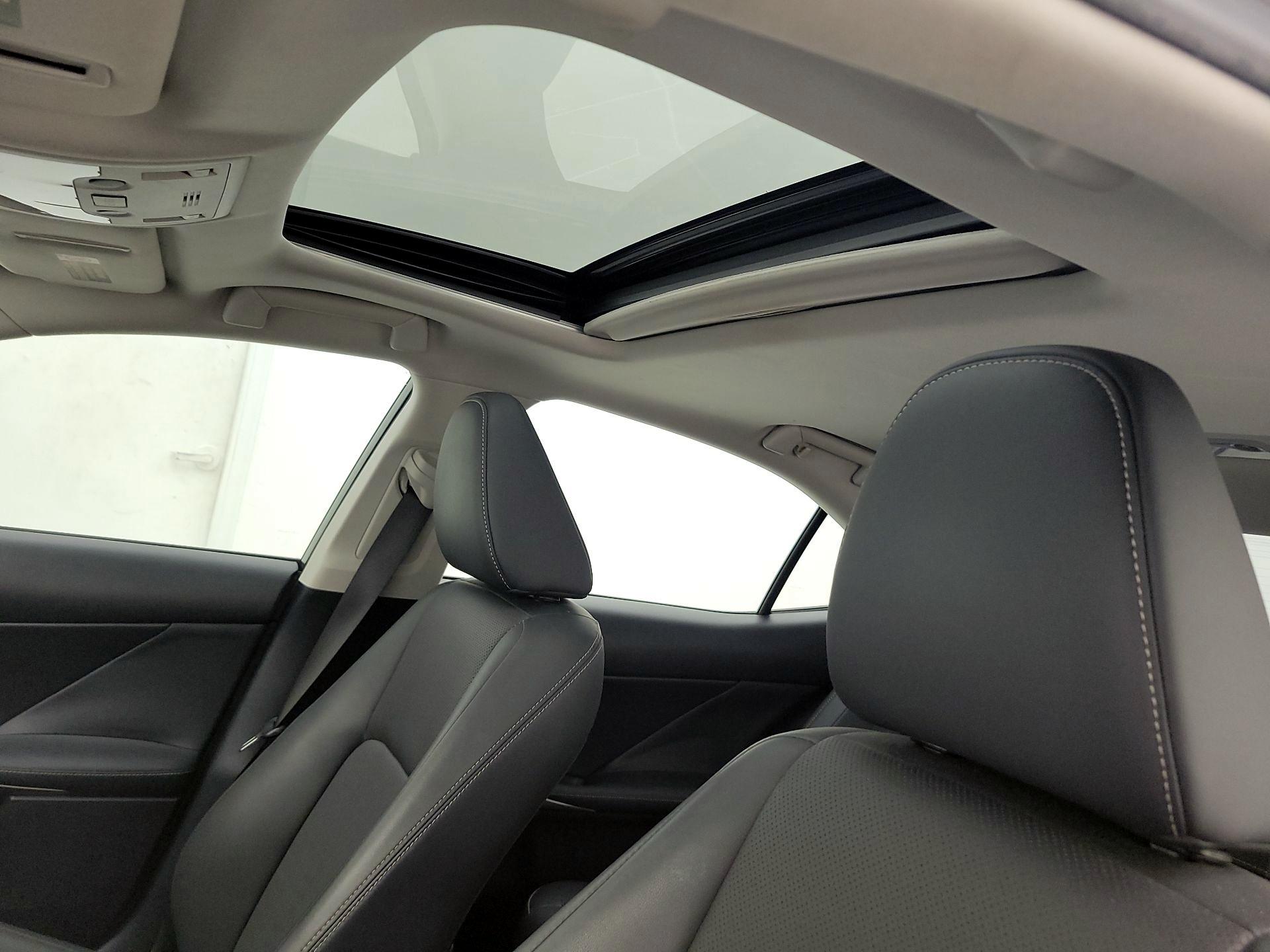 Thumbnail: 2017 Lexus IS - 19