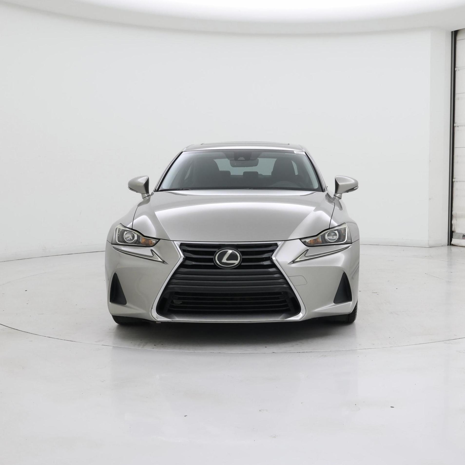 Thumbnail: 2017 Lexus IS - 5