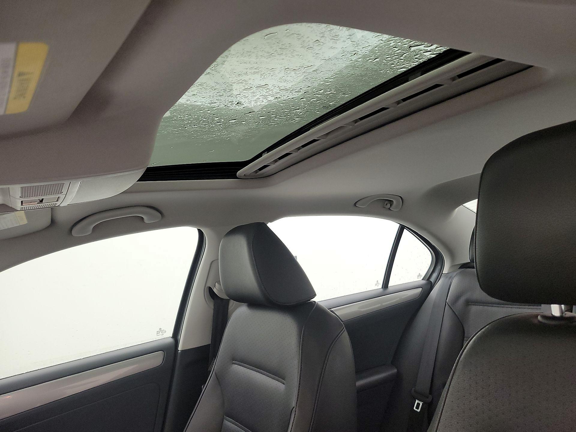 Thumbnail: 2015 Volkswagen Jetta - 19