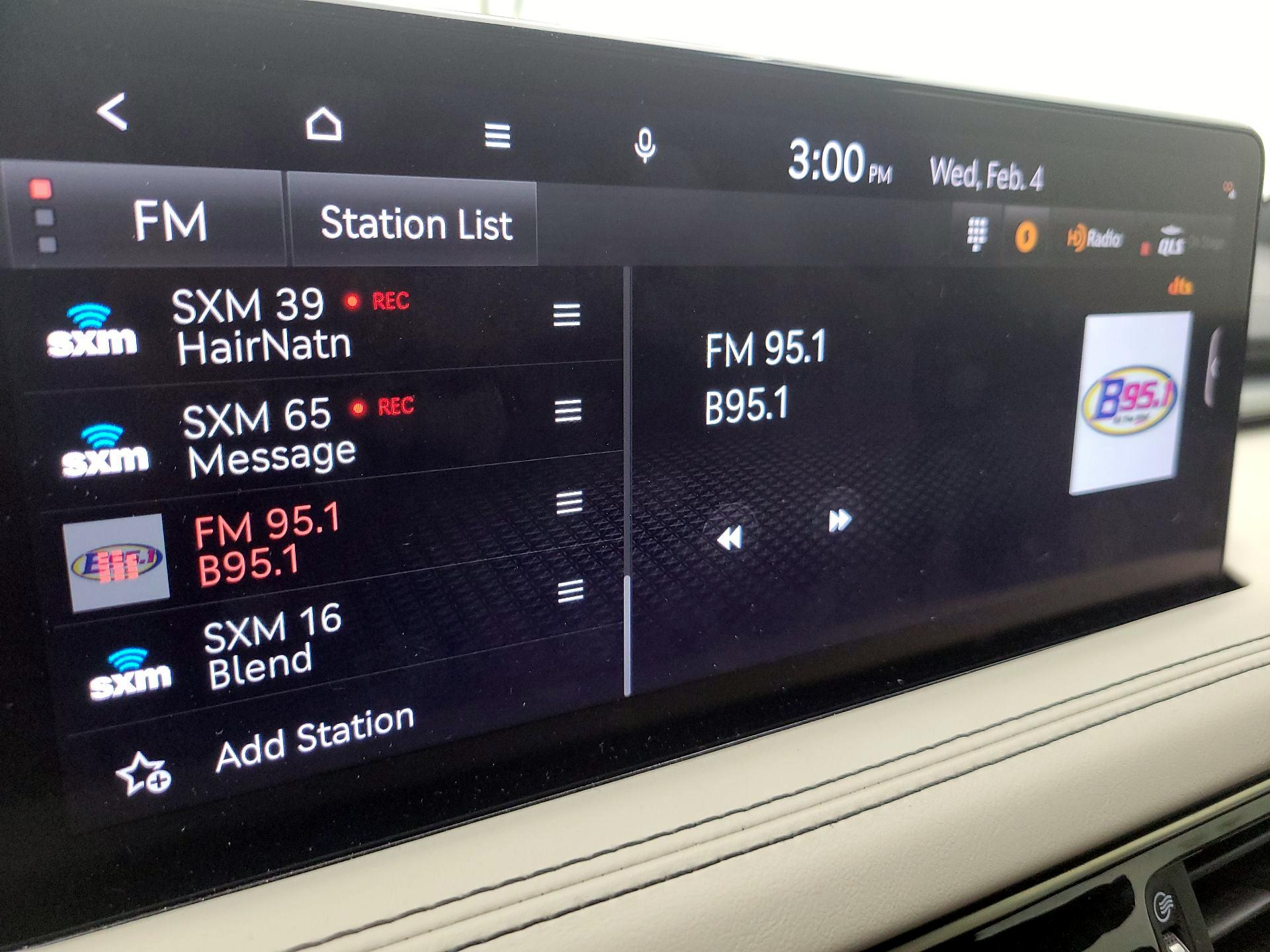 Thumbnail: 2023 Genesis G70 - 16