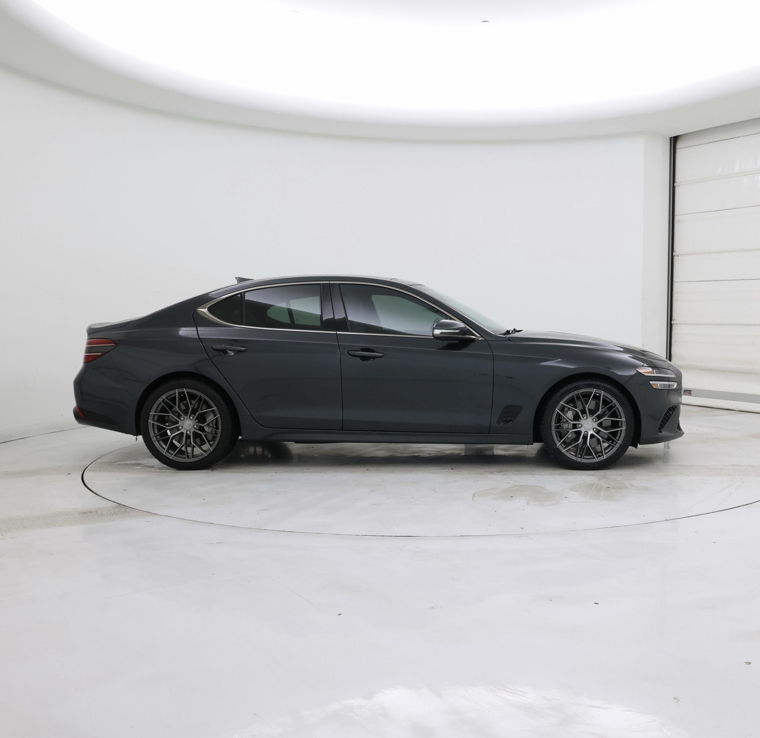 Thumbnail: 2023 Genesis G70 - 7