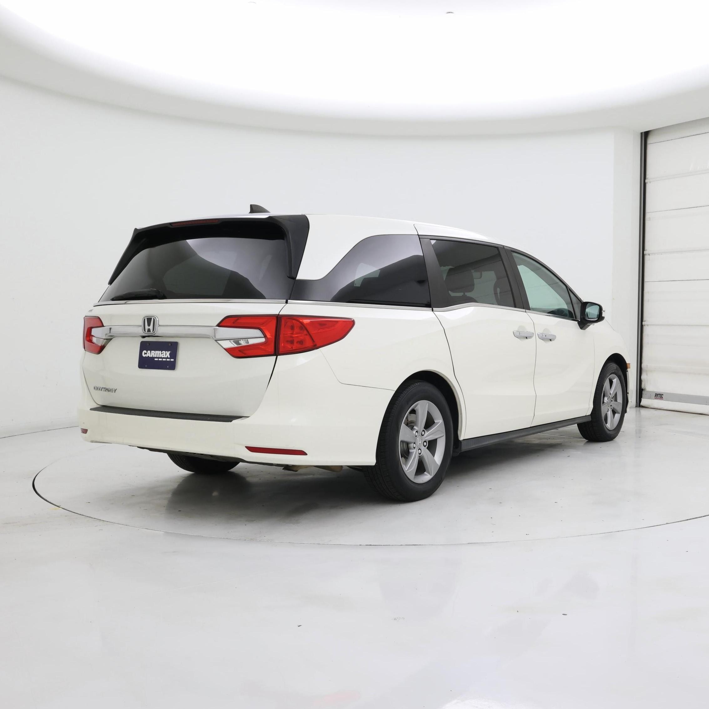 Thumbnail: 2018 Honda Odyssey - 8