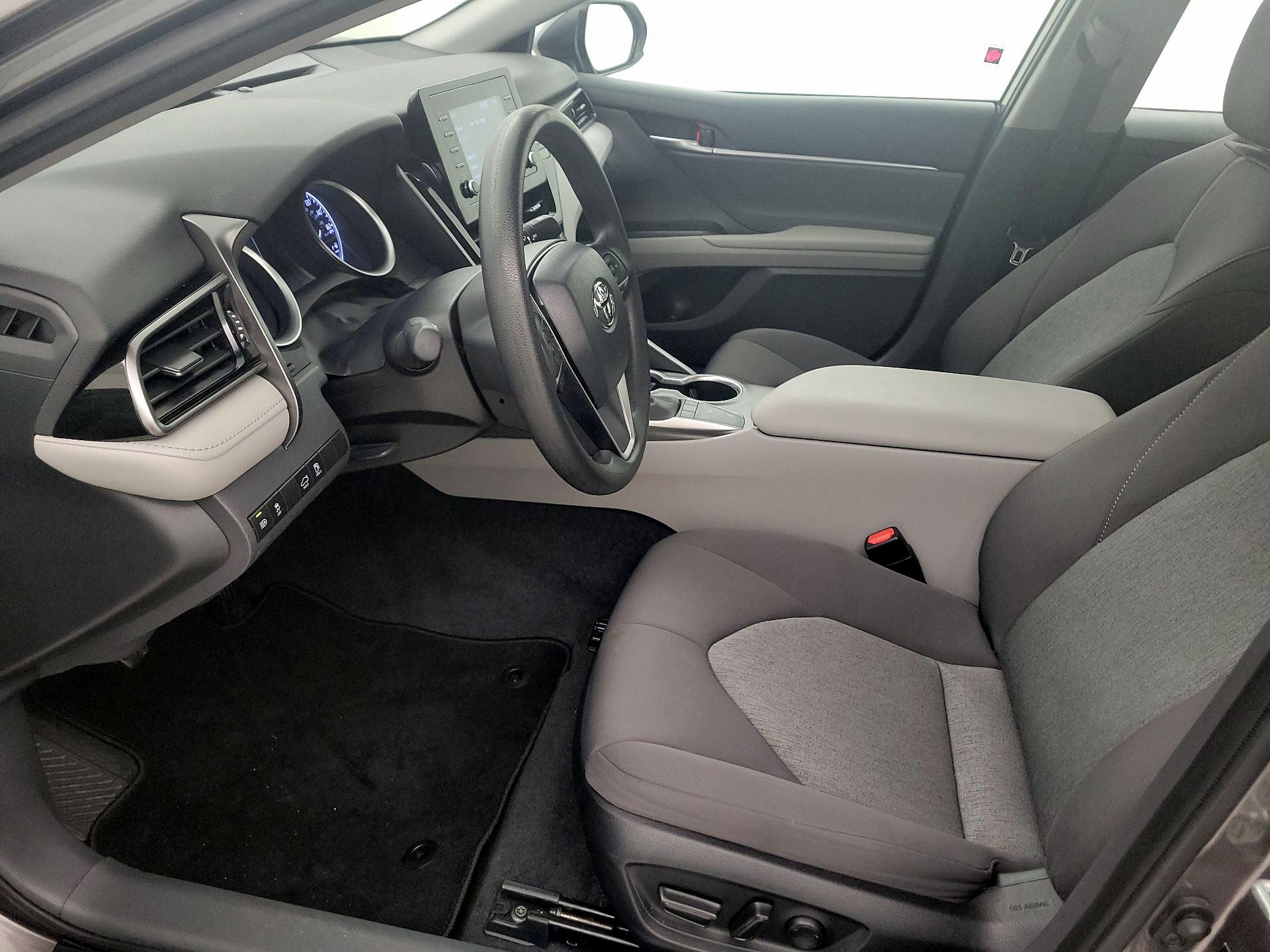 Thumbnail: 2022 Toyota Camry - 11