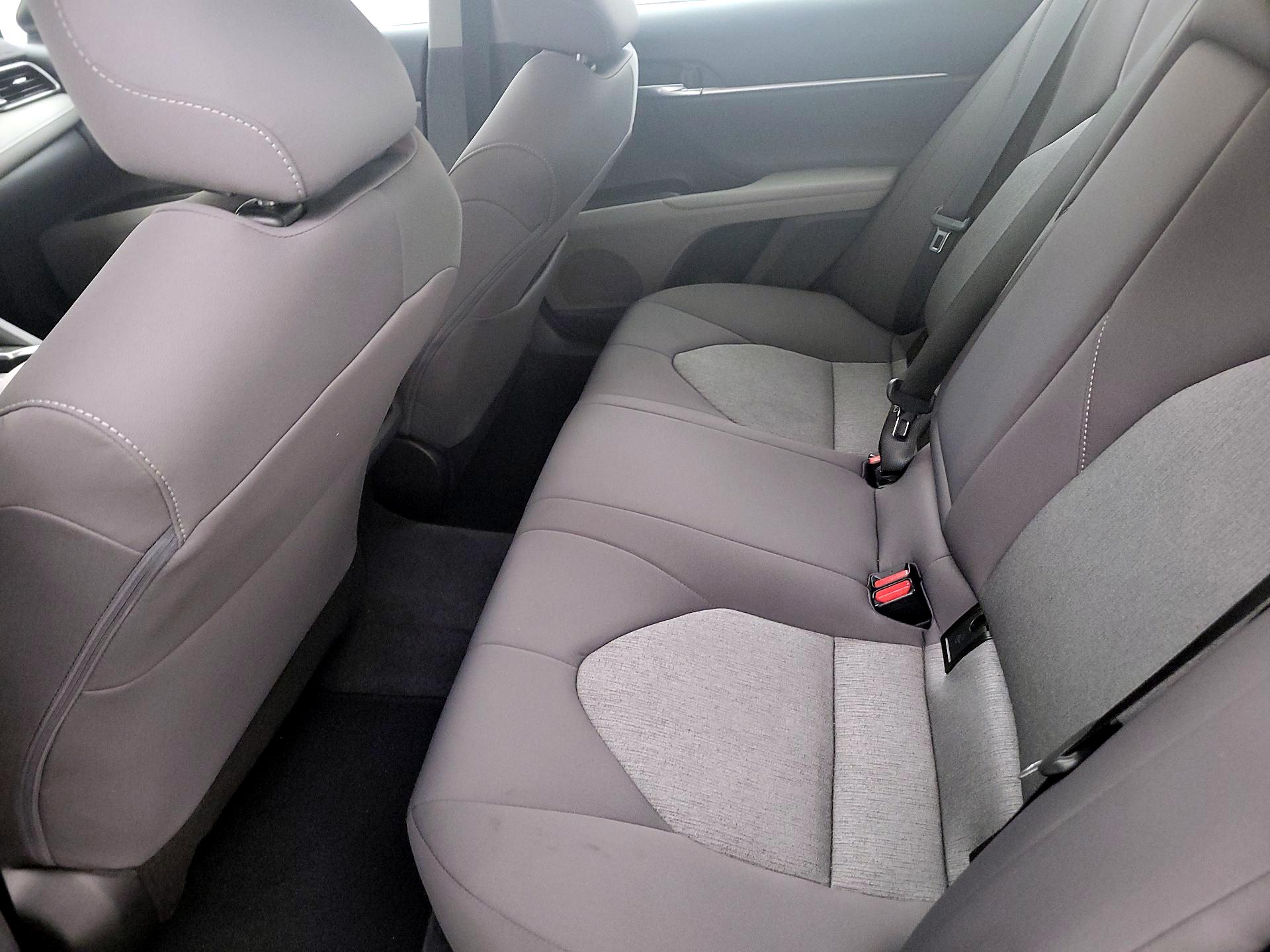 Thumbnail: 2022 Toyota Camry - 19