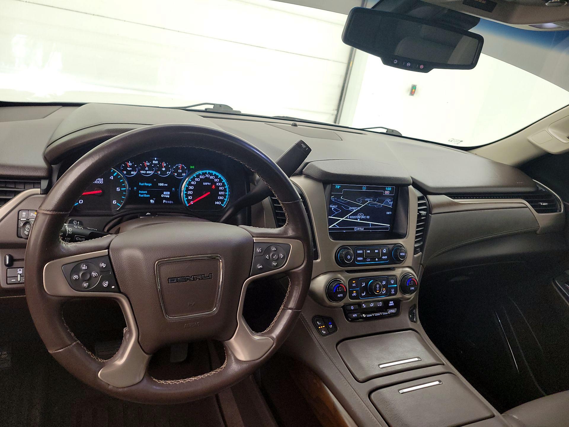 Thumbnail: 2019 GMC Yukon XL - 9