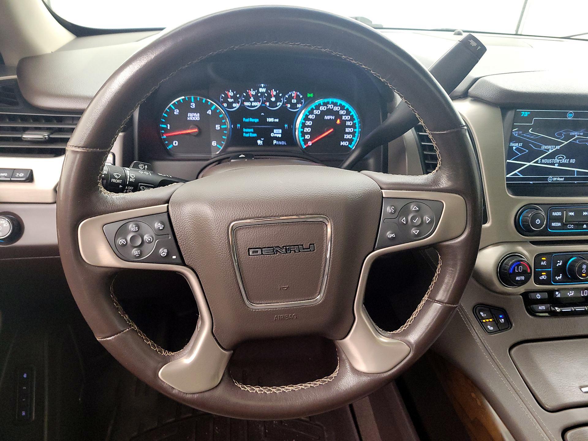 Thumbnail: 2019 GMC Yukon XL - 10