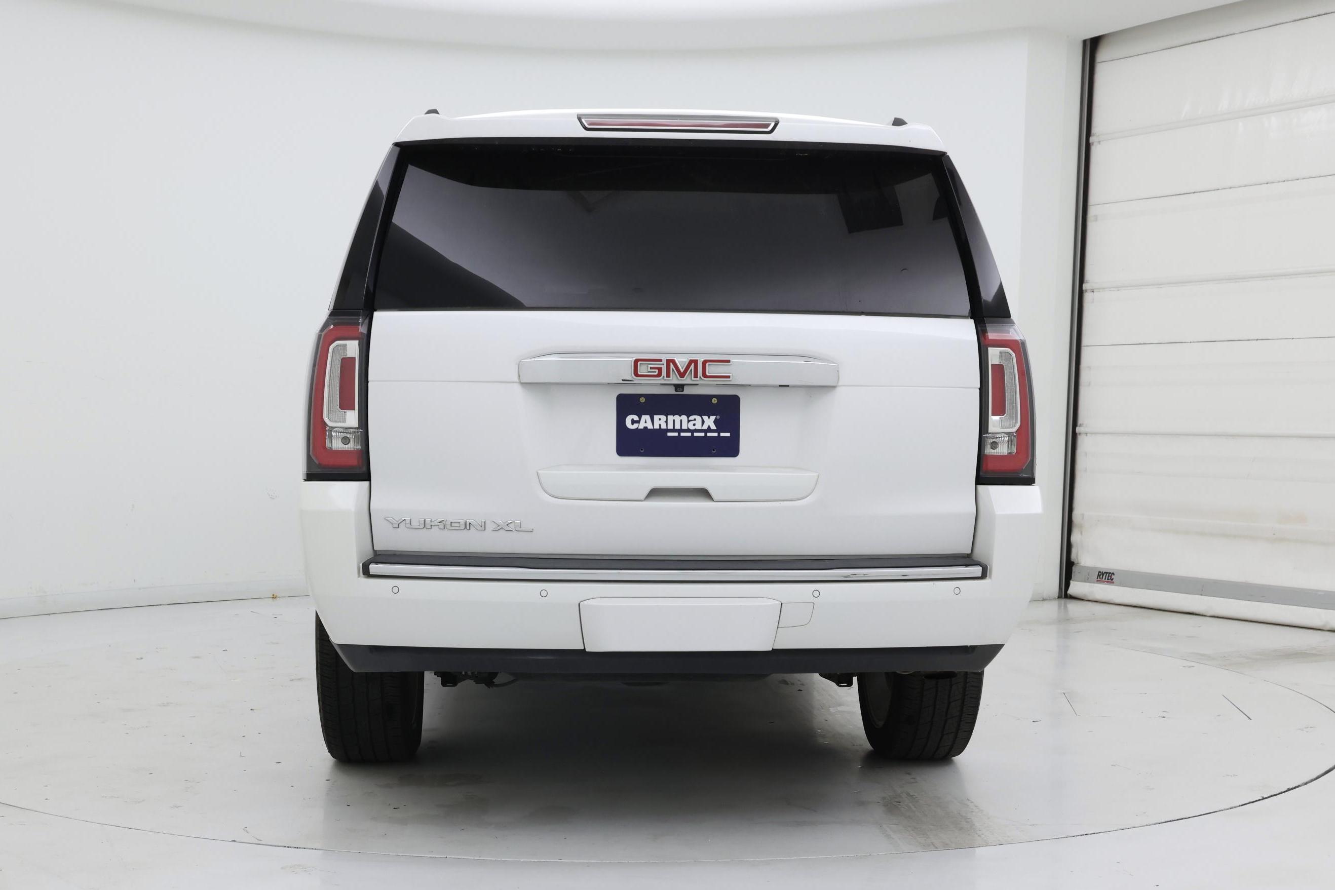 Thumbnail: 2019 GMC Yukon XL - 6