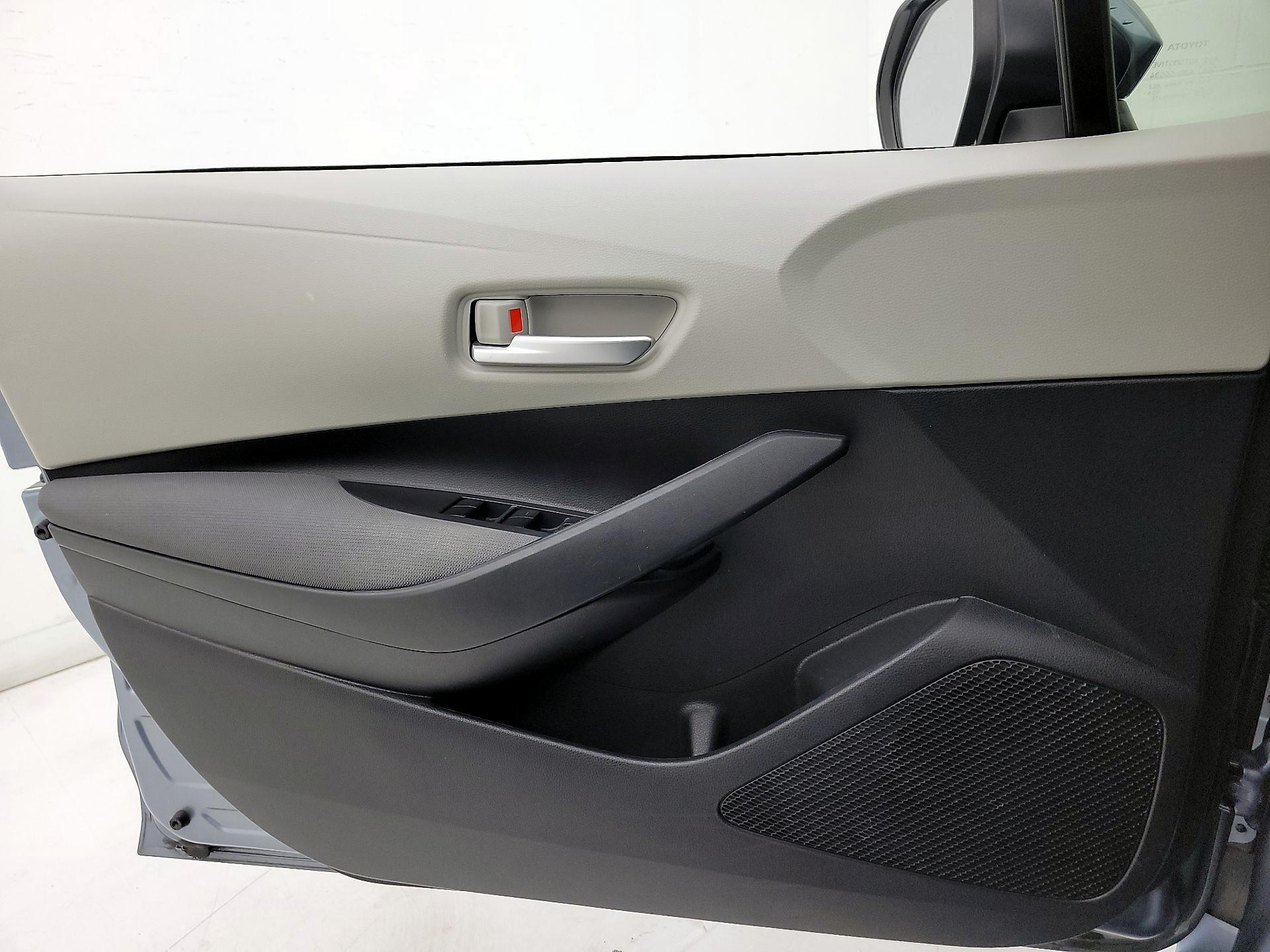 Thumbnail: 2021 Toyota Corolla - 12