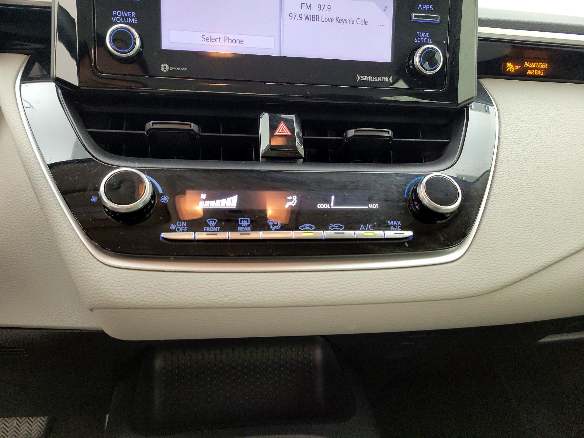 Thumbnail: 2021 Toyota Corolla - 16