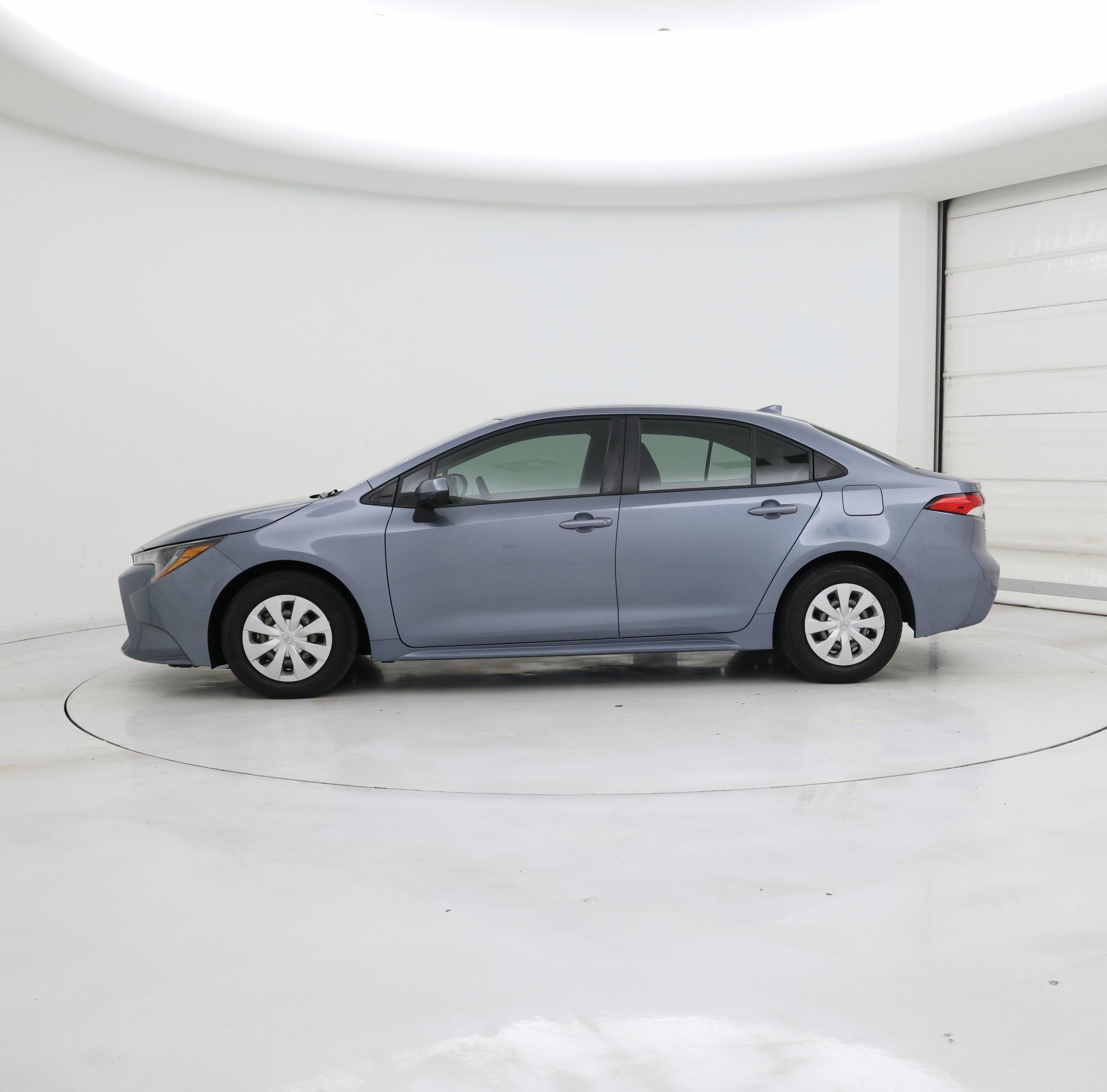 Thumbnail: 2021 Toyota Corolla - 3