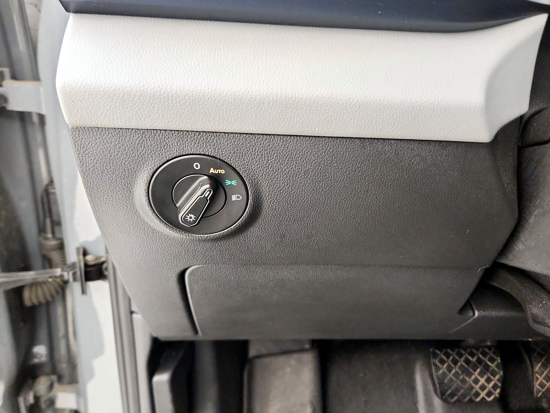 Thumbnail: 2022 Volkswagen Taos - 13