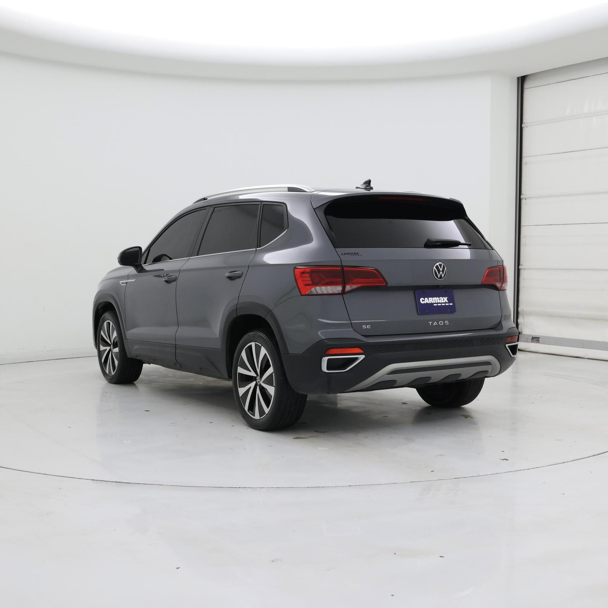 Thumbnail: 2022 Volkswagen Taos - 2