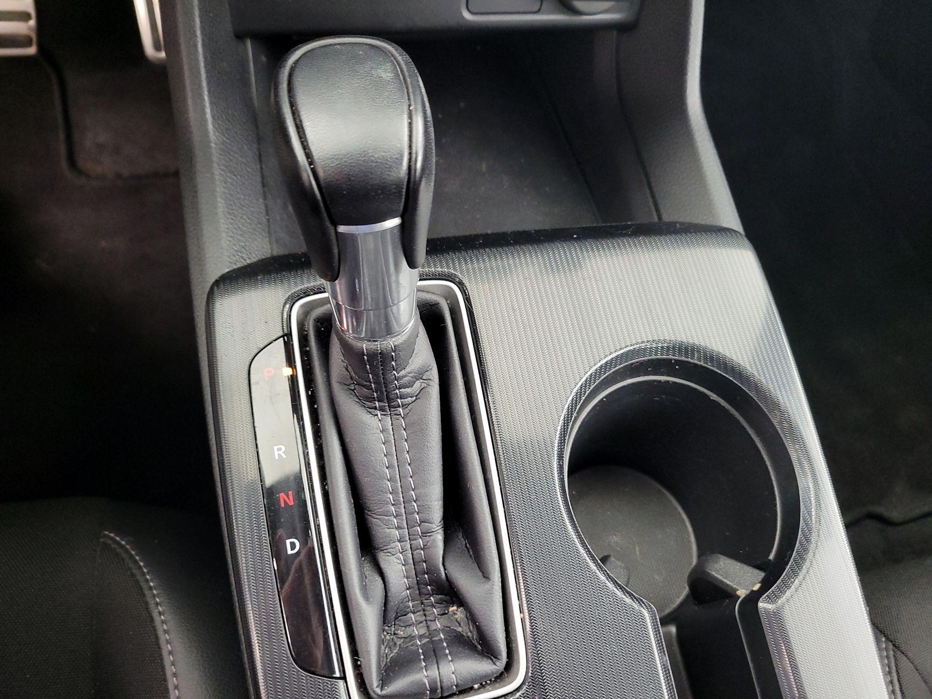 Thumbnail: 2022 Honda Civic - 15