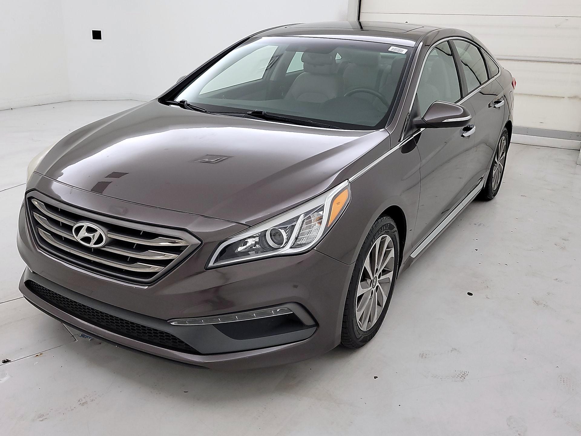 Thumbnail: 2016 Hyundai Sonata - 3