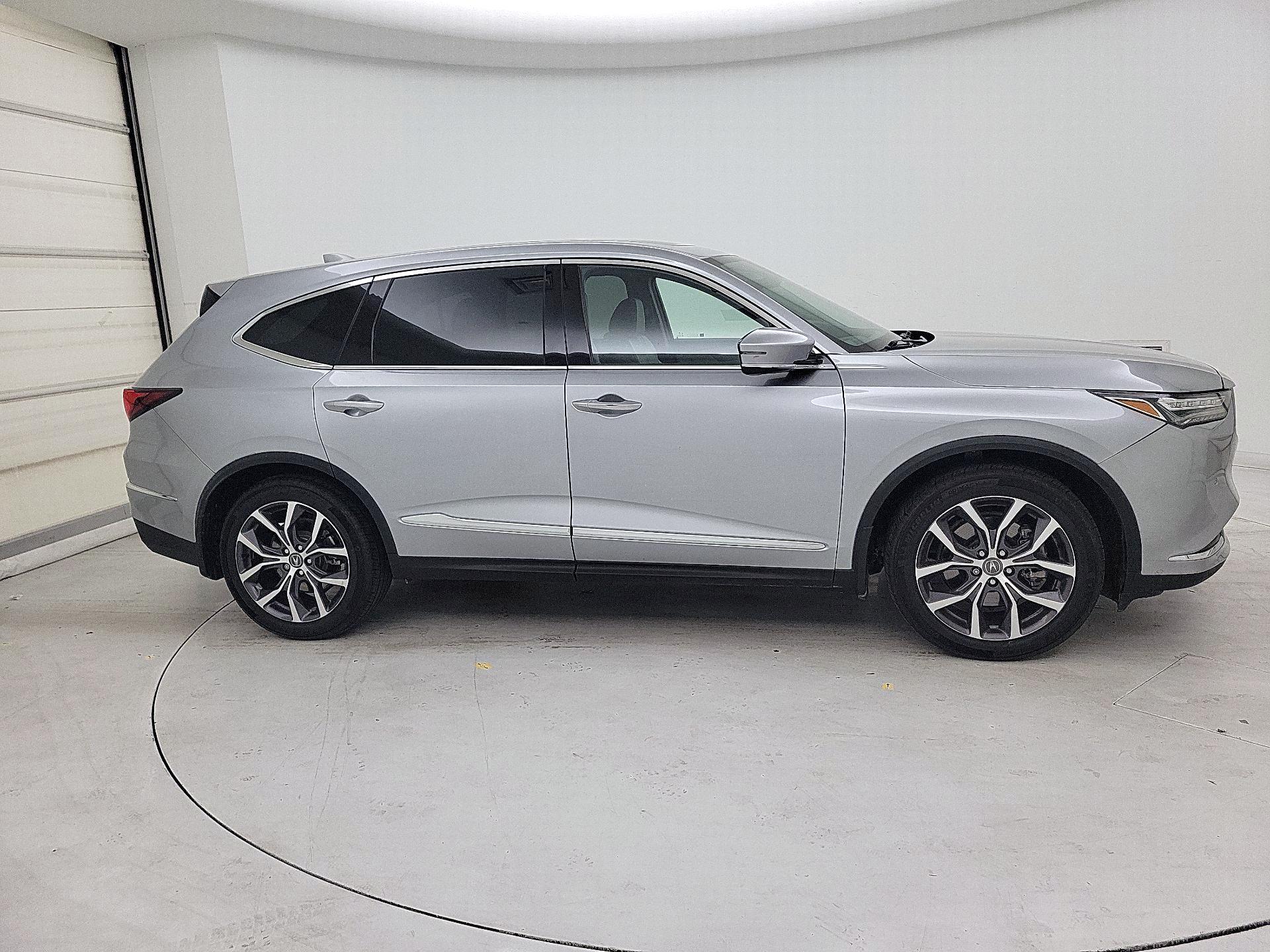 Thumbnail: 2022 Acura MDX - 4