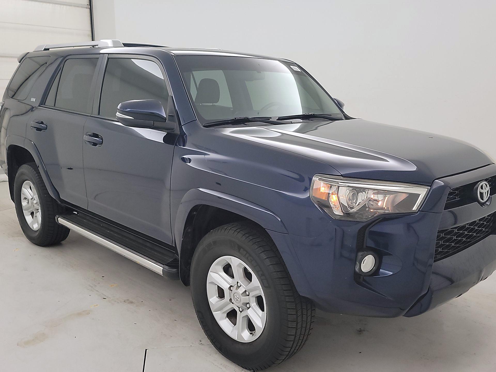 Thumbnail: 2017 Toyota 4Runner - 1