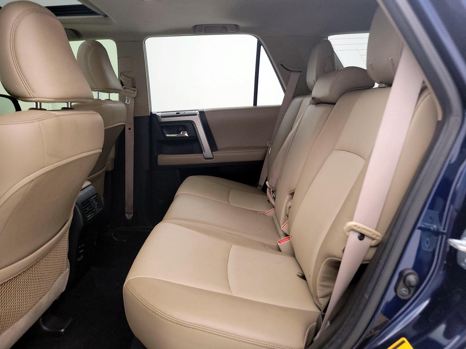 Thumbnail: 2017 Toyota 4Runner - 18