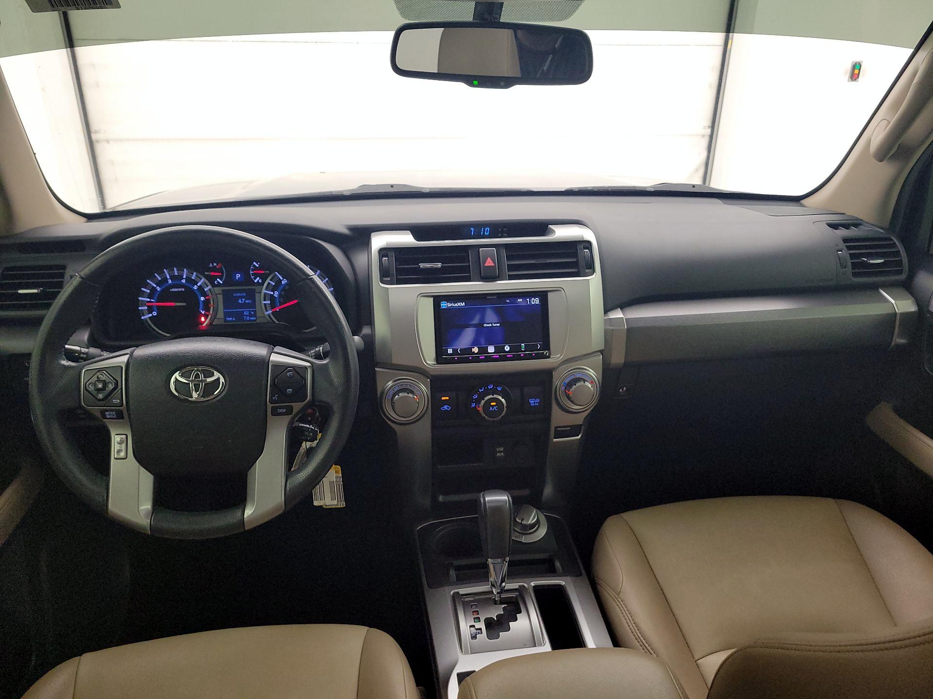 Thumbnail: 2017 Toyota 4Runner - 8