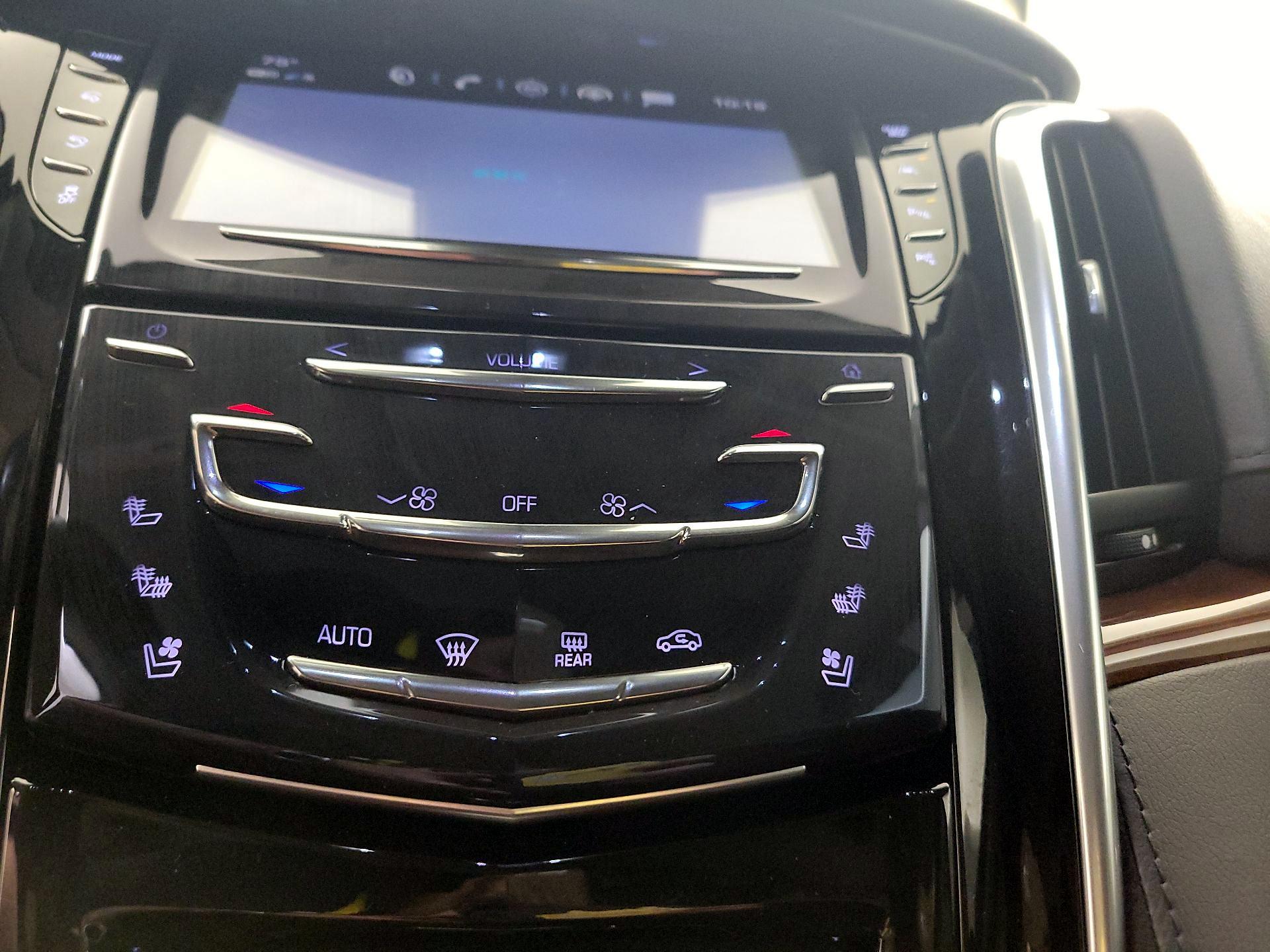 Thumbnail: 2020 Cadillac Escalade - 17