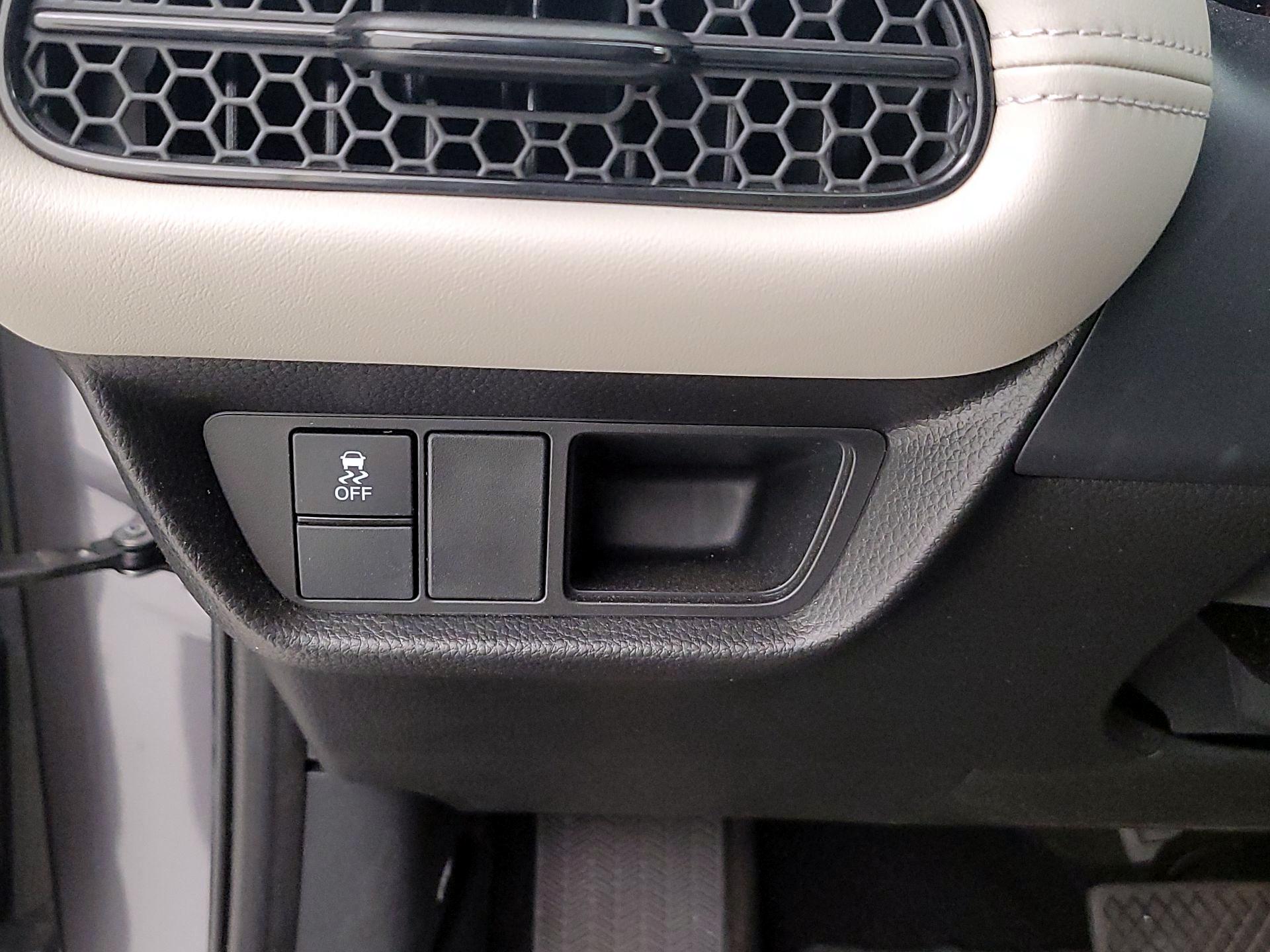 Thumbnail: 2025 Honda HR-V - 13