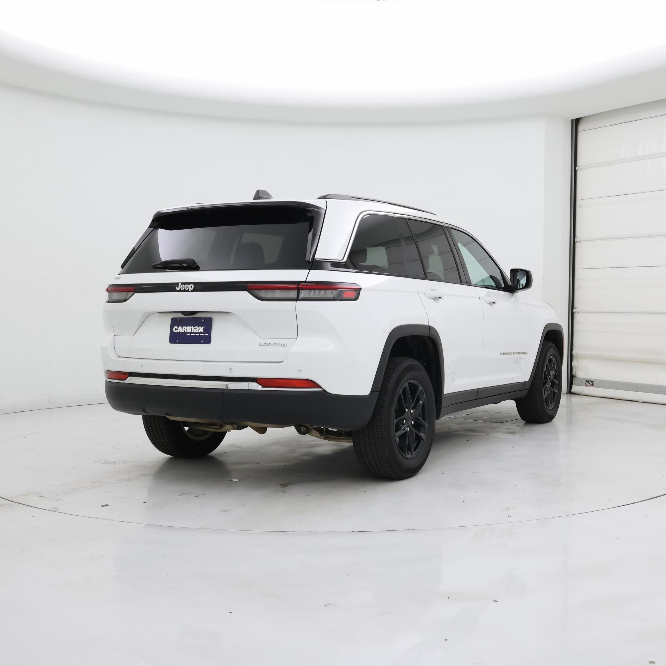 Thumbnail: 2024 Jeep Grand Cherokee - 8