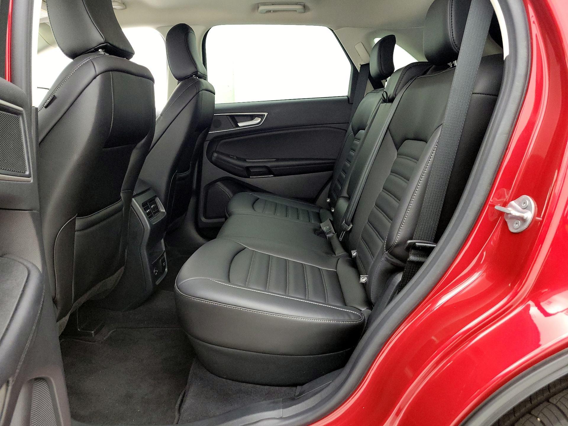 Thumbnail: 2021 Ford Edge - 20