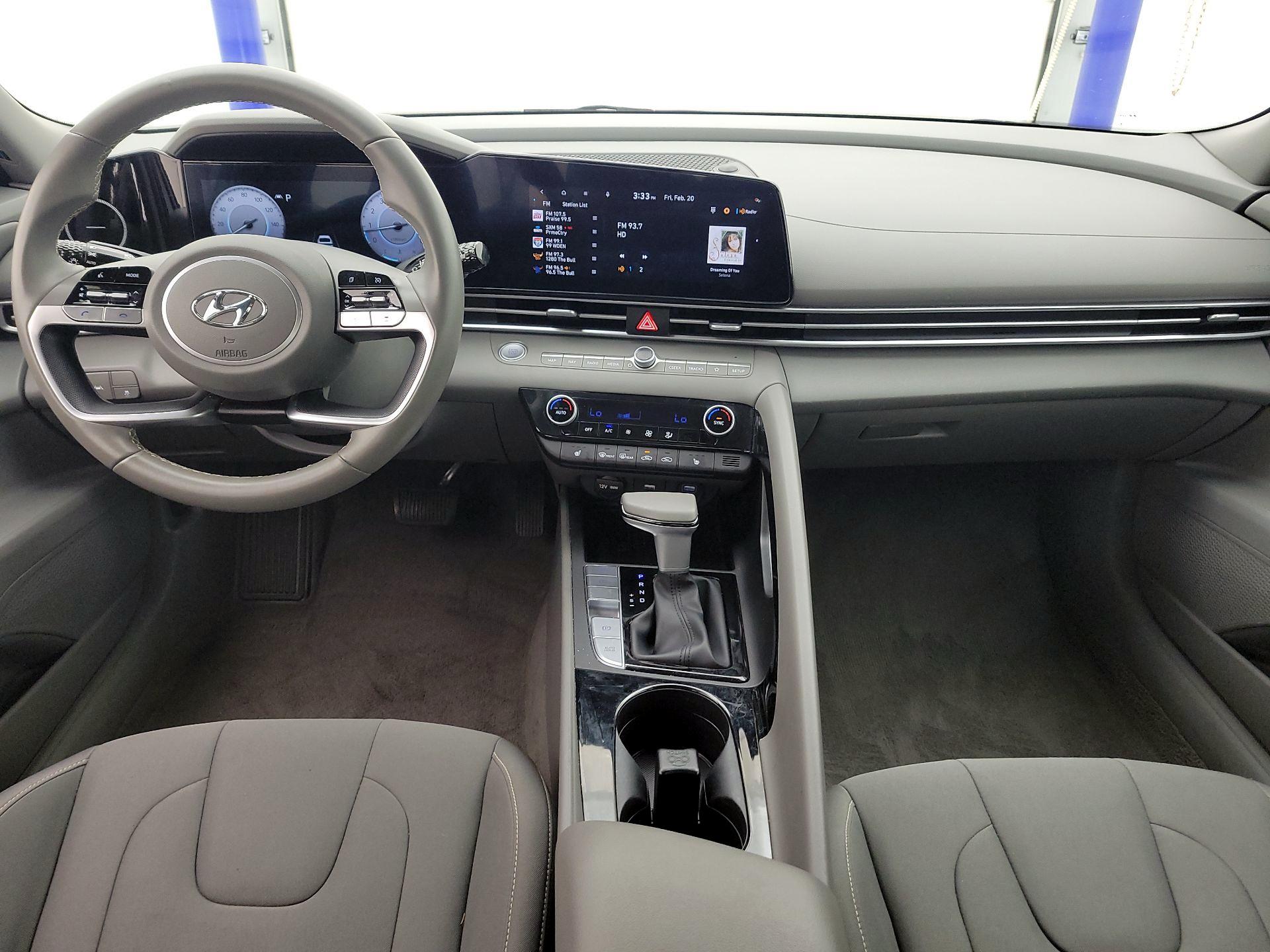 Thumbnail: 2023 Hyundai Elantra - 9