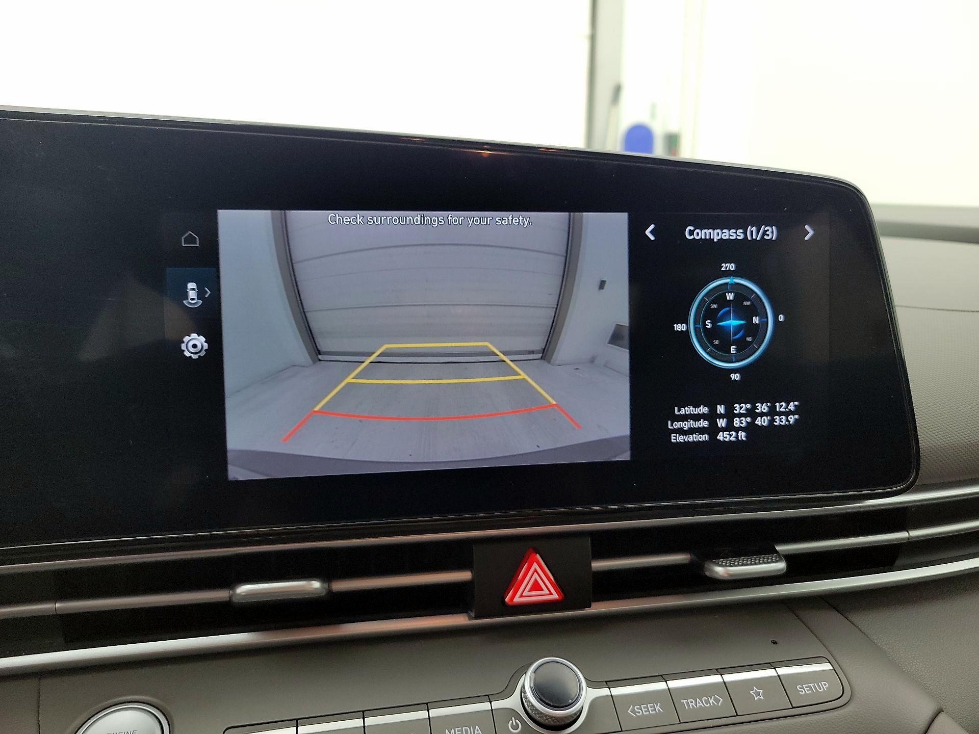 Thumbnail: 2023 Hyundai Elantra - 15