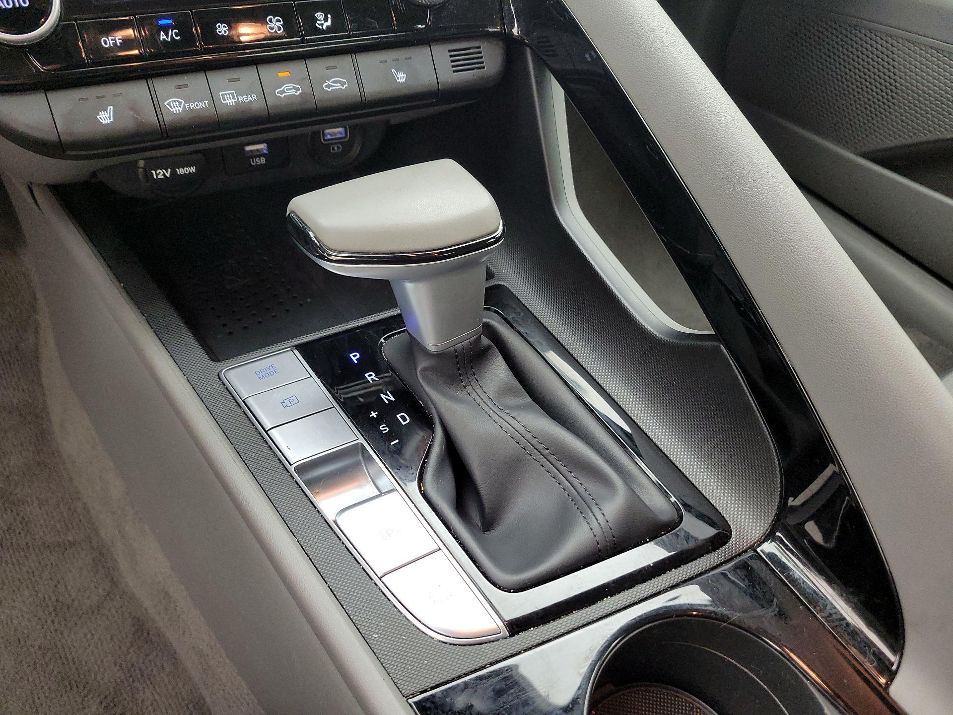 Thumbnail: 2023 Hyundai Elantra - 18