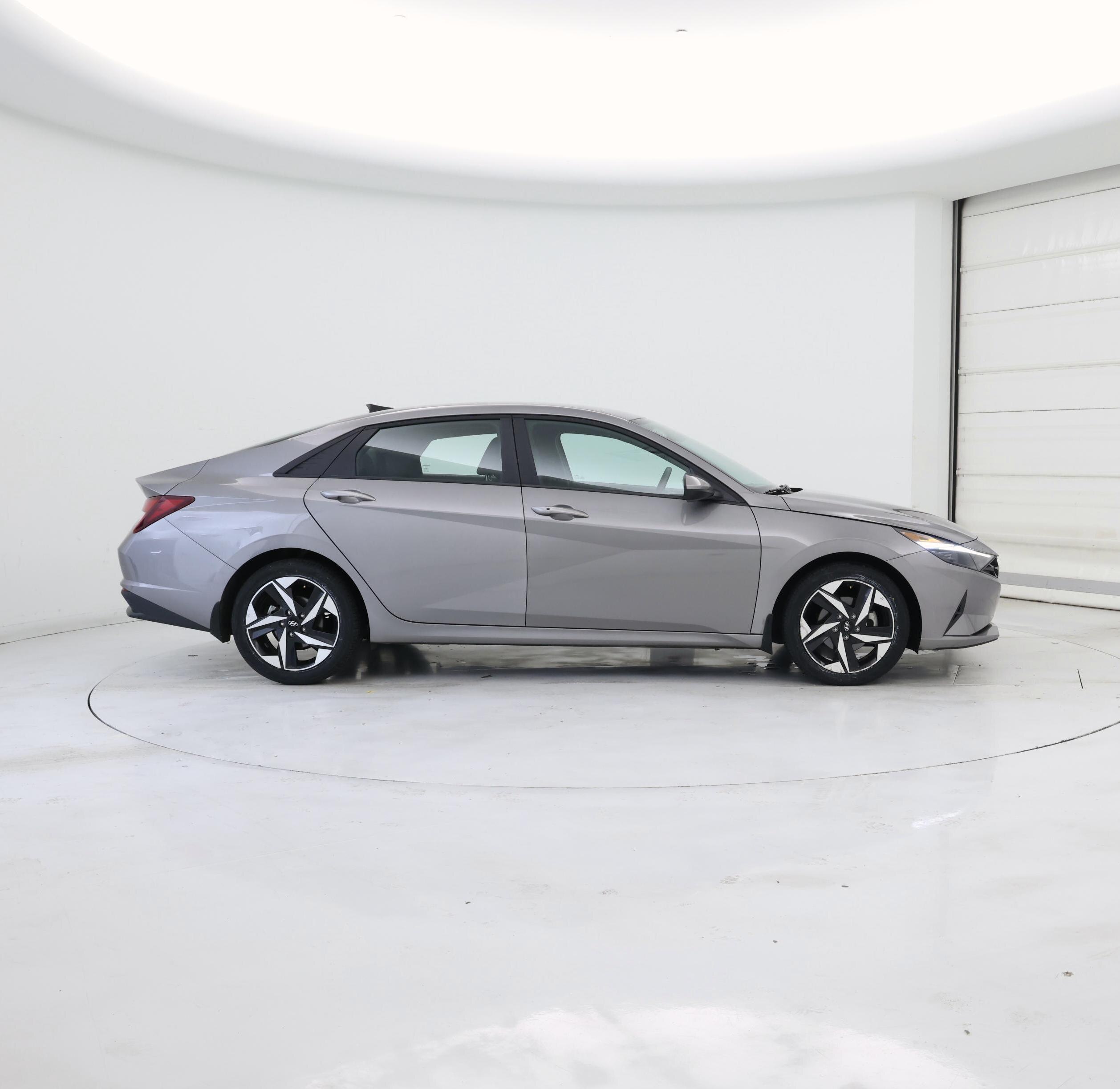 Thumbnail: 2023 Hyundai Elantra - 7