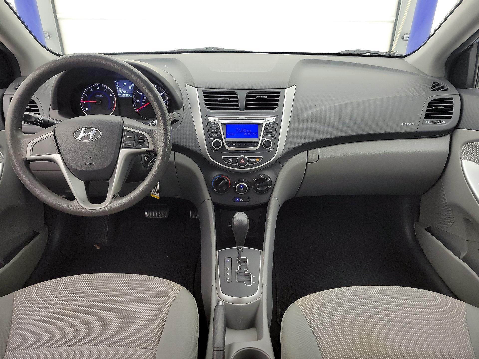 Thumbnail: 2014 Hyundai Accent - 9