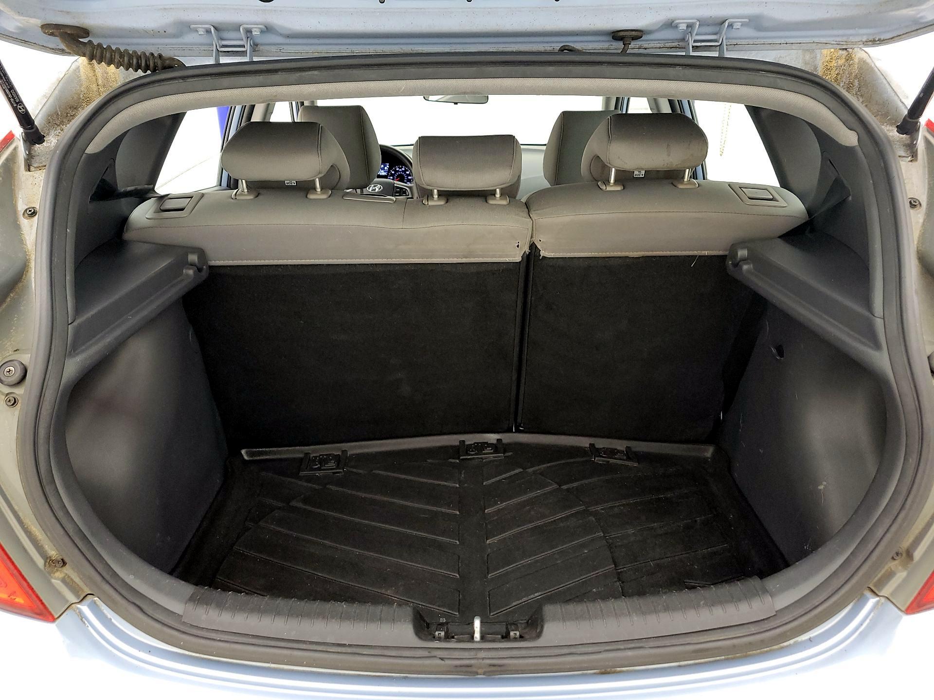 Thumbnail: 2014 Hyundai Accent - 19