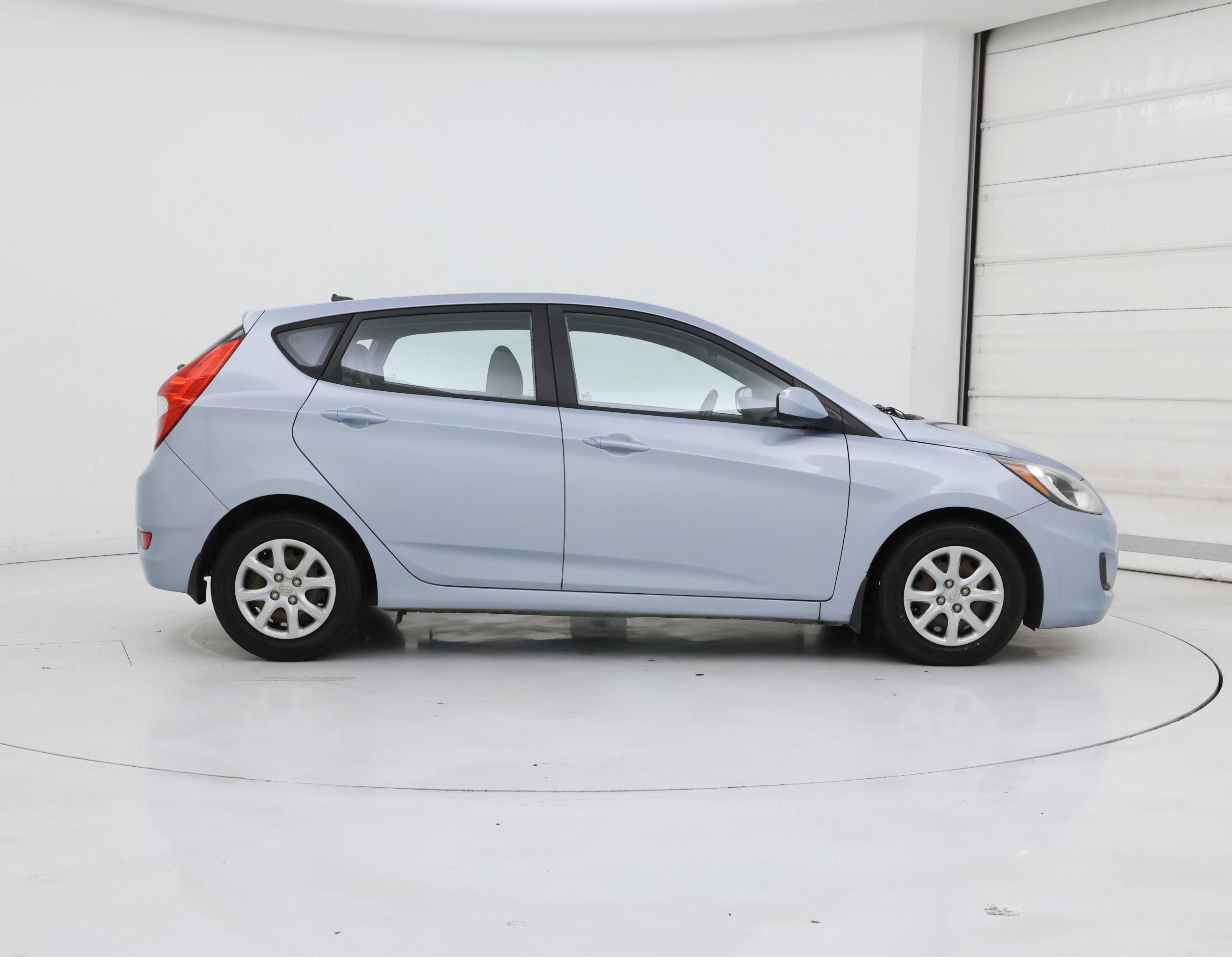 Thumbnail: 2014 Hyundai Accent - 7